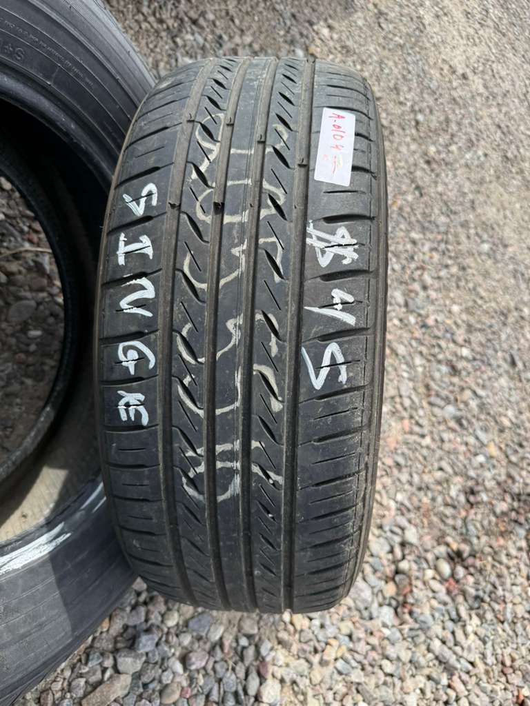 205/55R16 Single (1 Used Tire) Sentury Touring