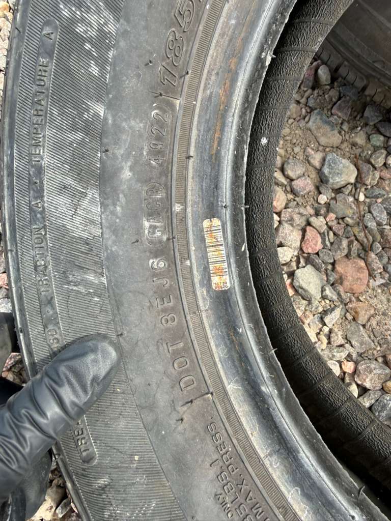 185/70R14 Single (1 Used Tire) Nexen N Priz AH5