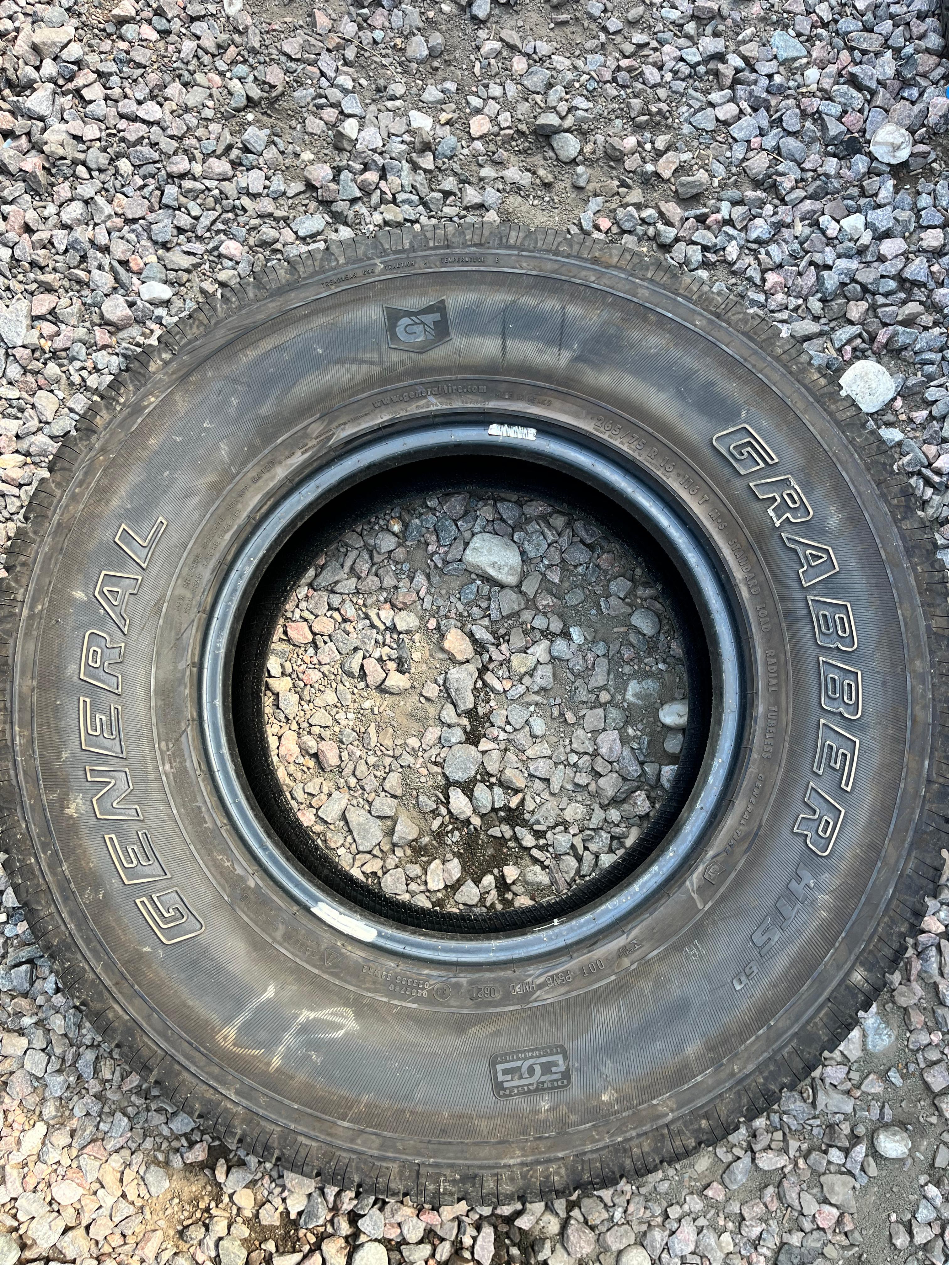265/75R16 Single (1 Used Tire) General Grabber