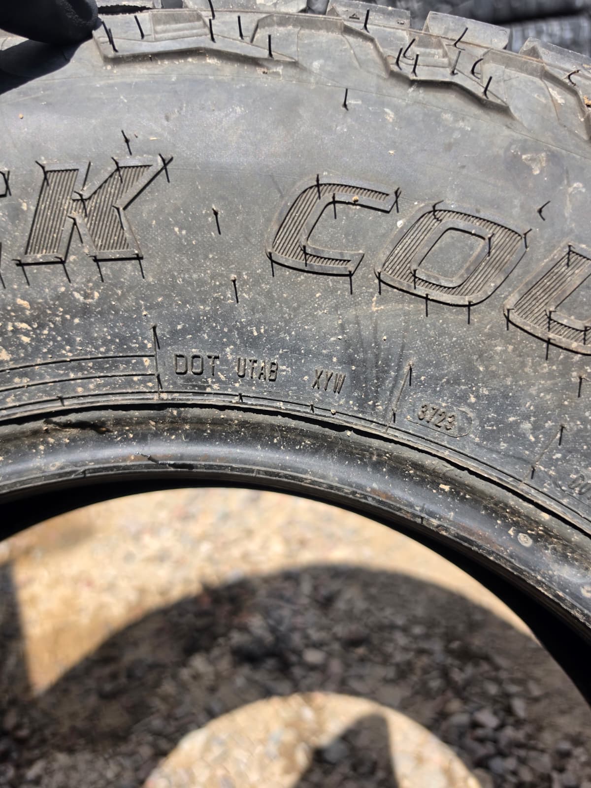 LT235/80/R17 Single (1 Used Tire) Dean Tires Back Country AT2
