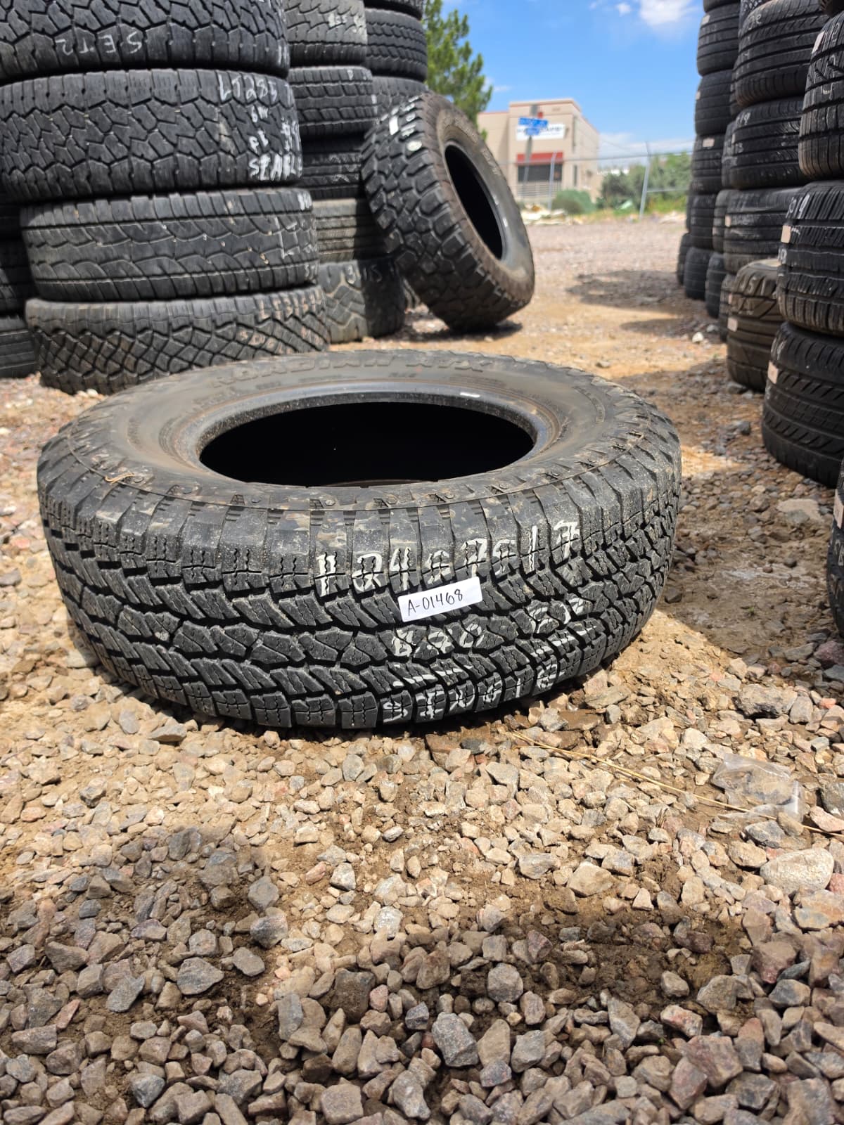 245/75R17 Single (1 Used Tire) Nexen Roadian ATX