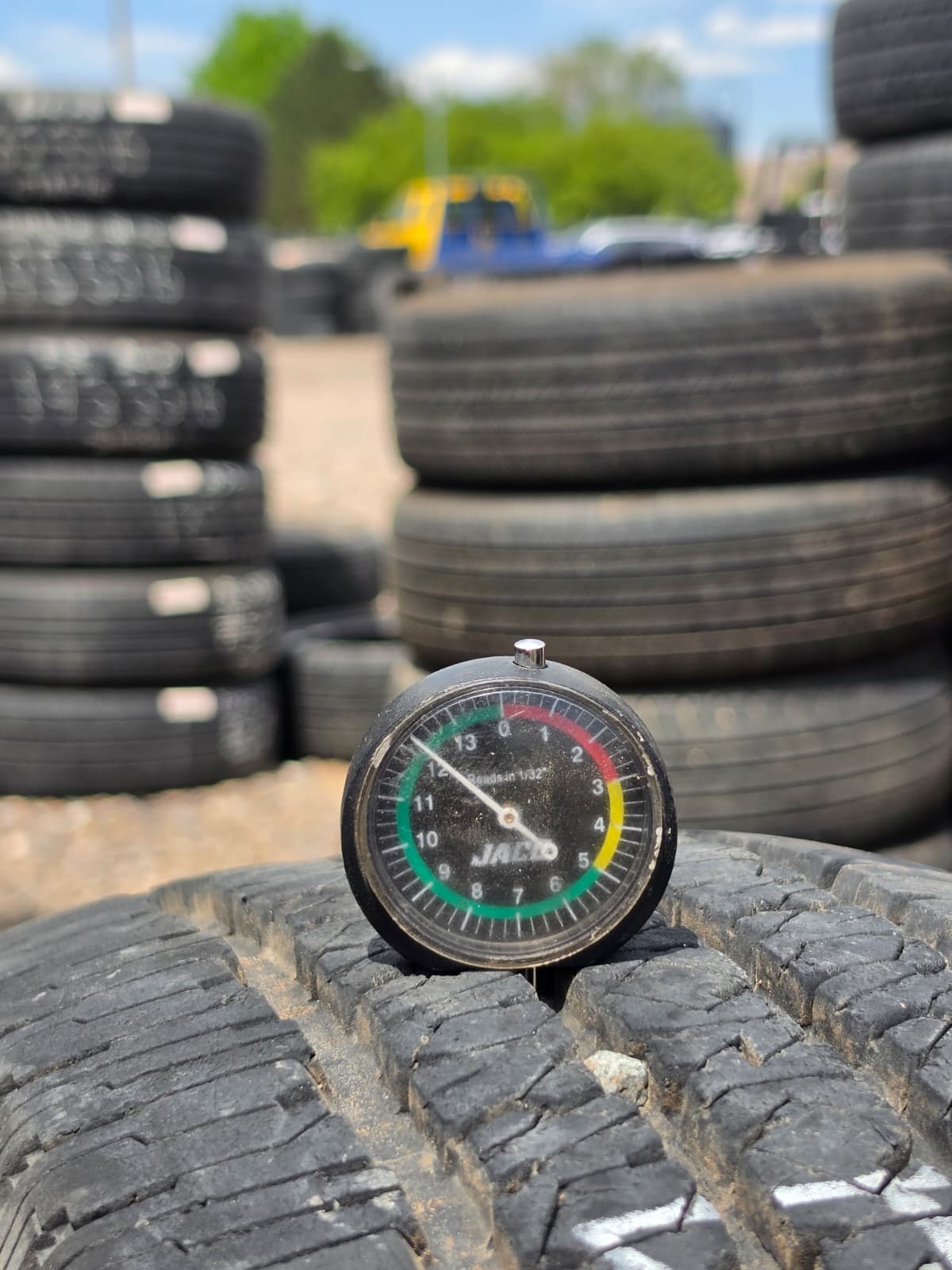 LT245/75R17 Single (1 Used Tire) FireStone Destination HT