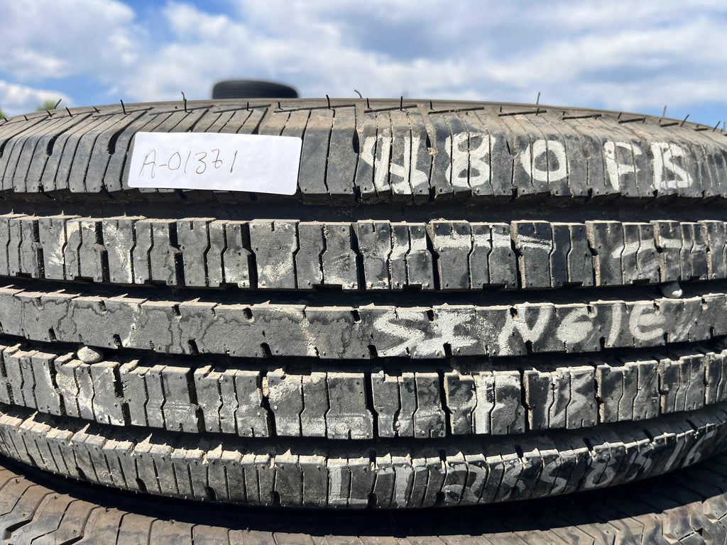 LT235/80R16 Single (1 Used Tire) Thunderer Commercial