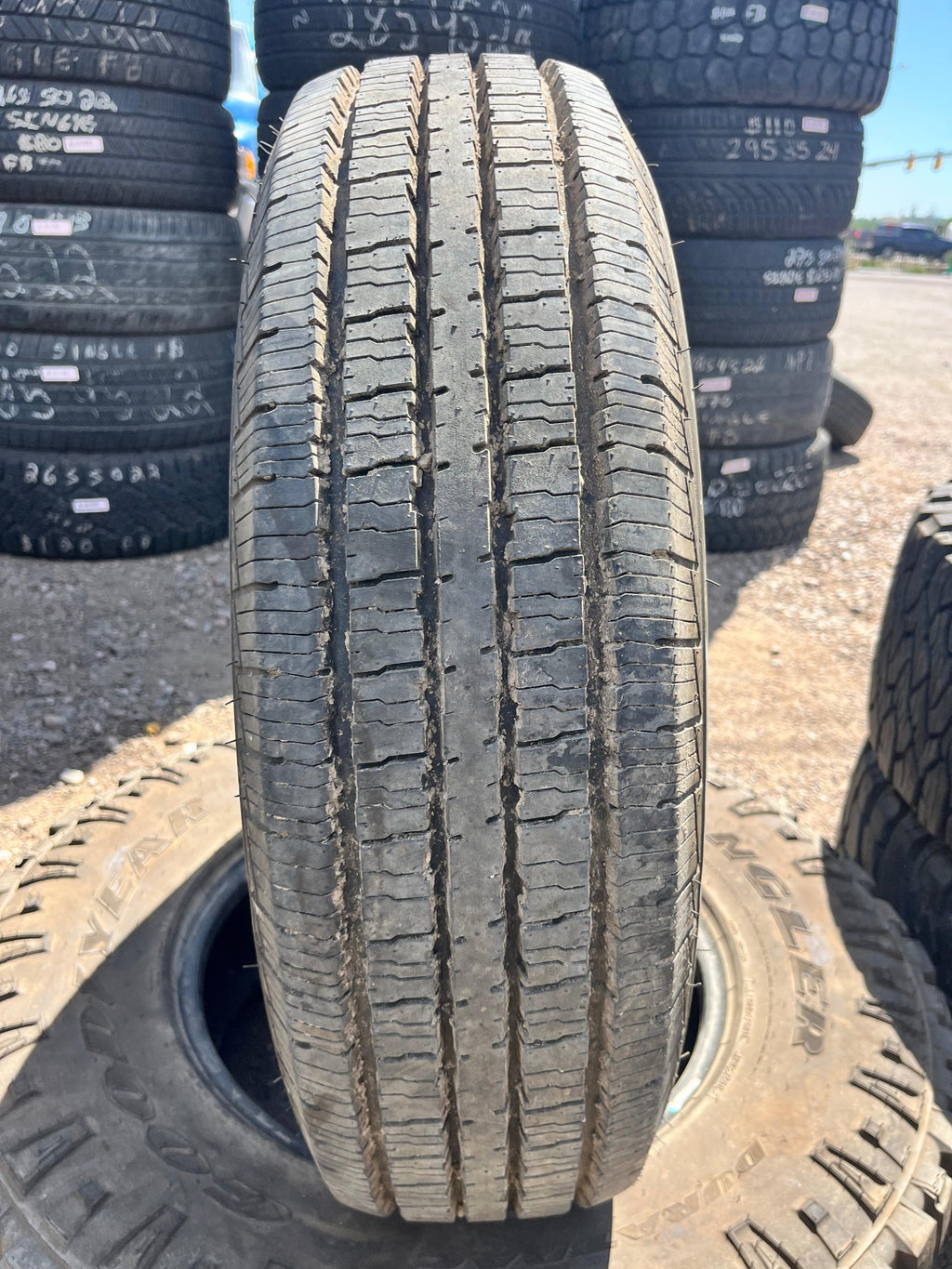 LT235/80R16 Single (1 Used Tire) Thunderer Commercial