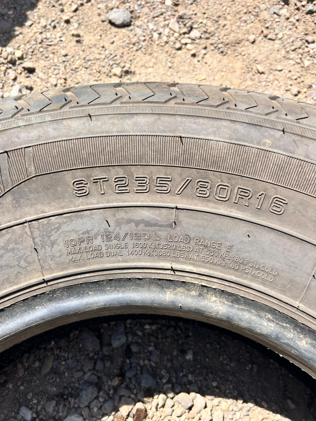 ST235/80R16 Single (1 Used Tire) Power King Towmax