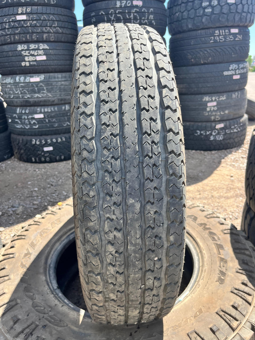 ST235/80R16 Single (1 Used Tire) Power King Towmax