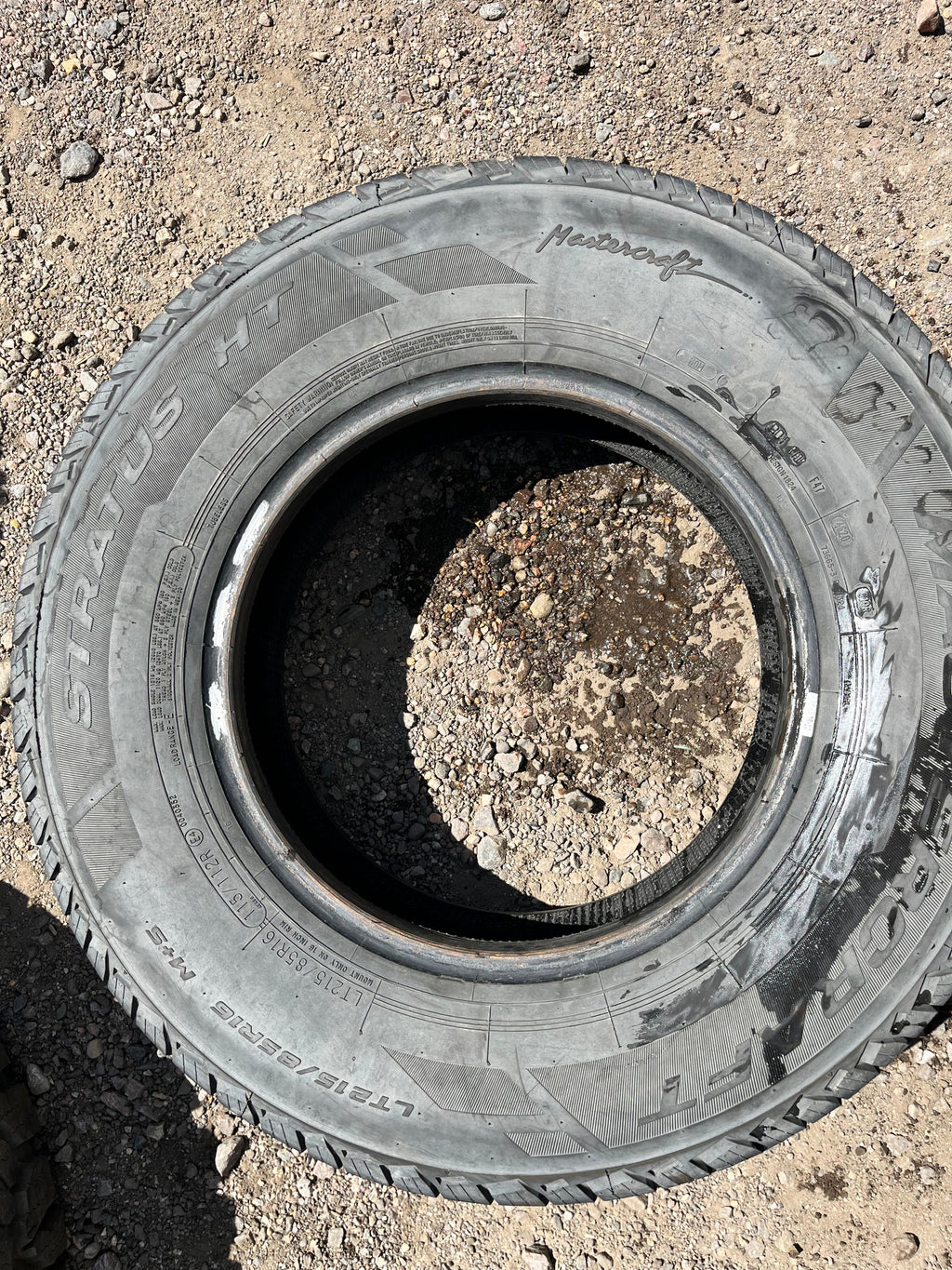 LT215/85R16 Single (1 Used Tire) Mastercraft Stratus HT