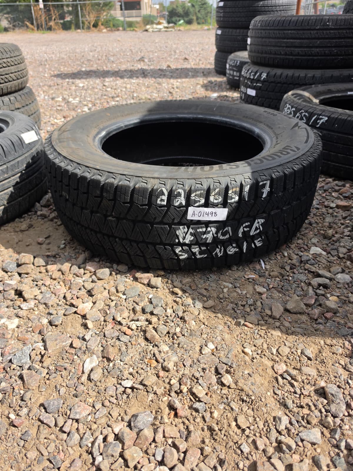 225/65R17 Single (1 Used Tire) Bridgestone Blizzak