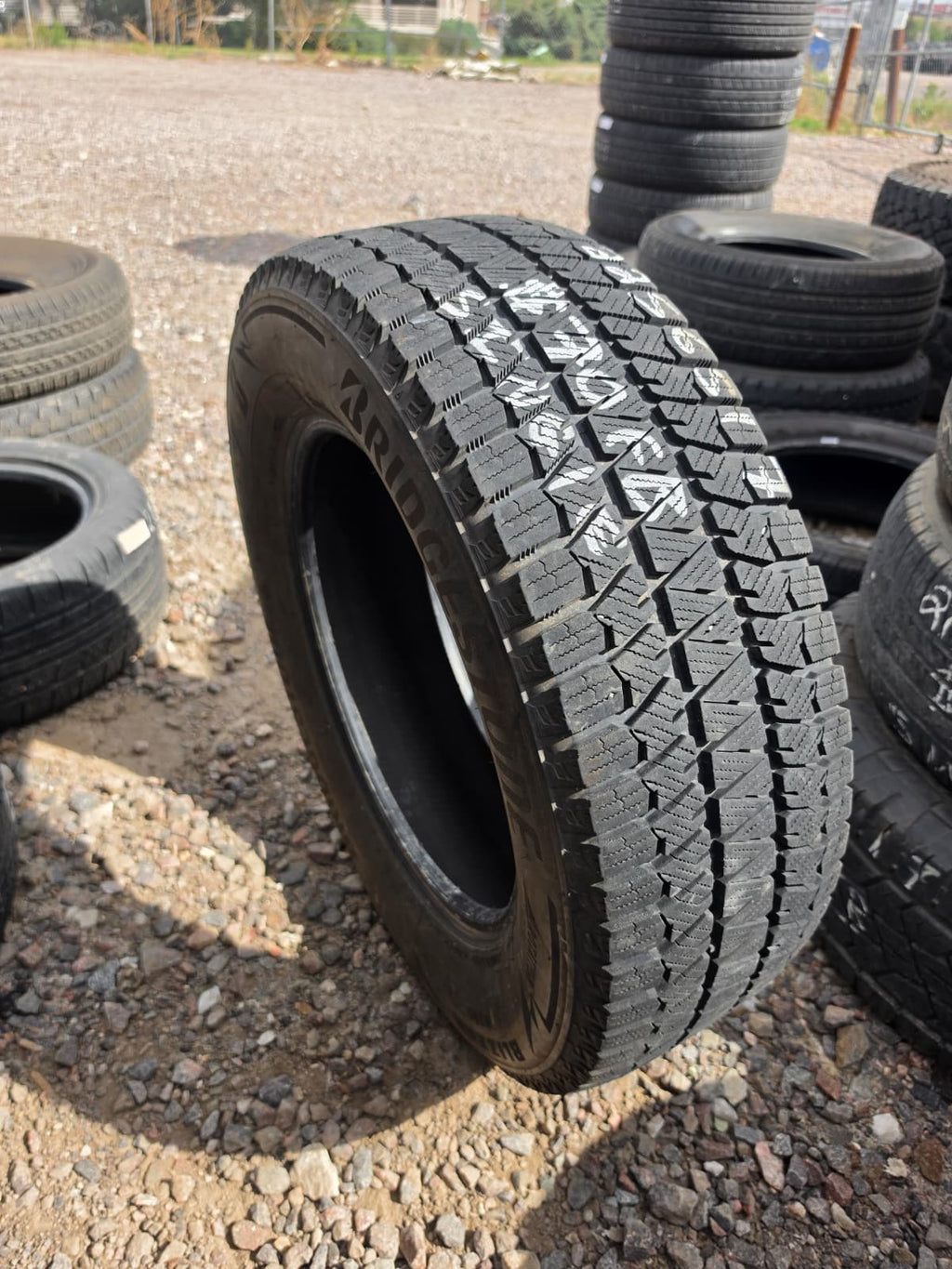 225/65R17 Single (1 Used Tire) Bridgestone Blizzak