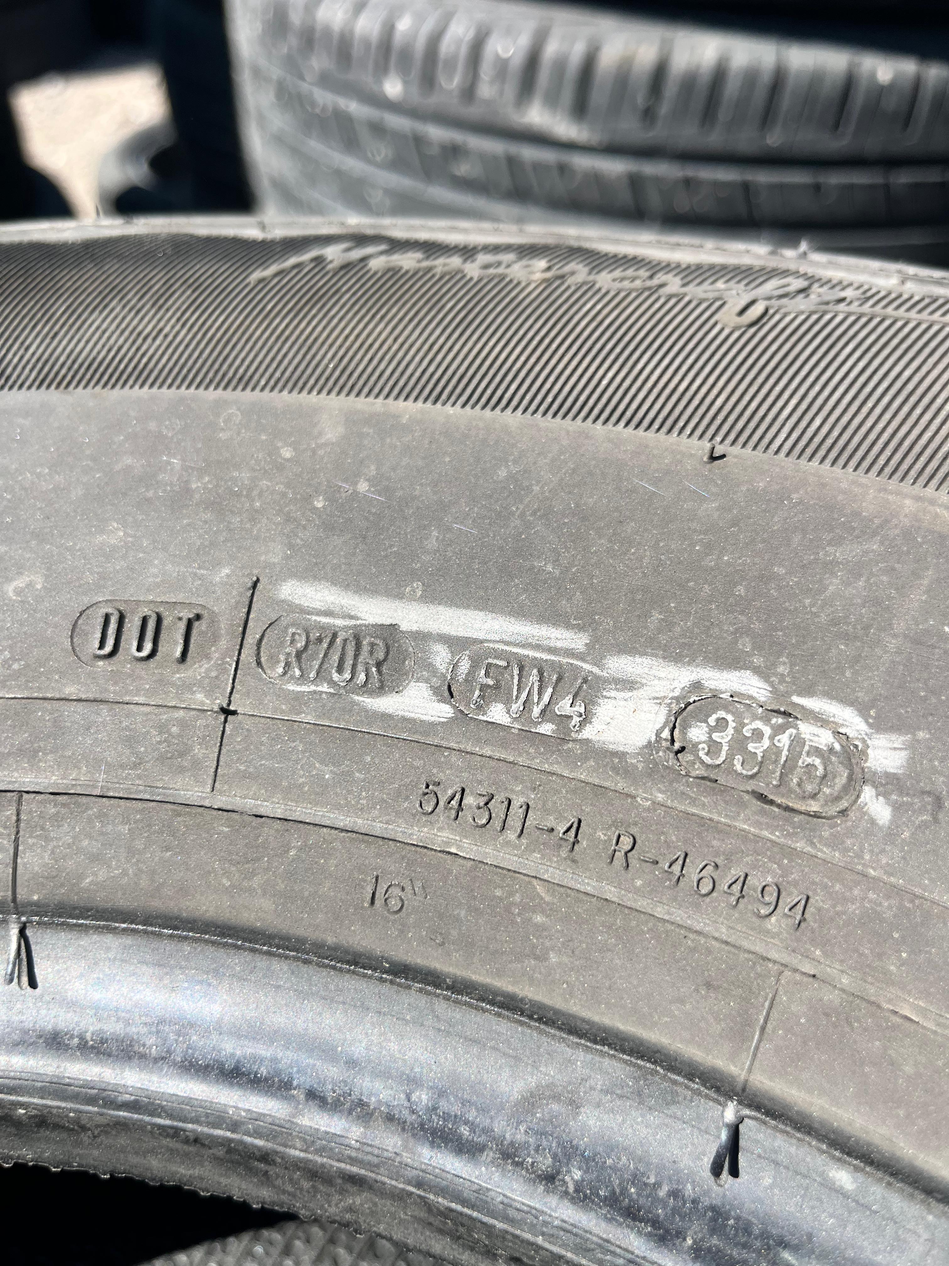 LT235/85R16 Single (1 Used Tire) Mastercraft Courser LTR