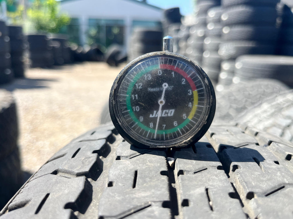 LT235/80R16 Single (1 Used Tire) Goodyear Endurance