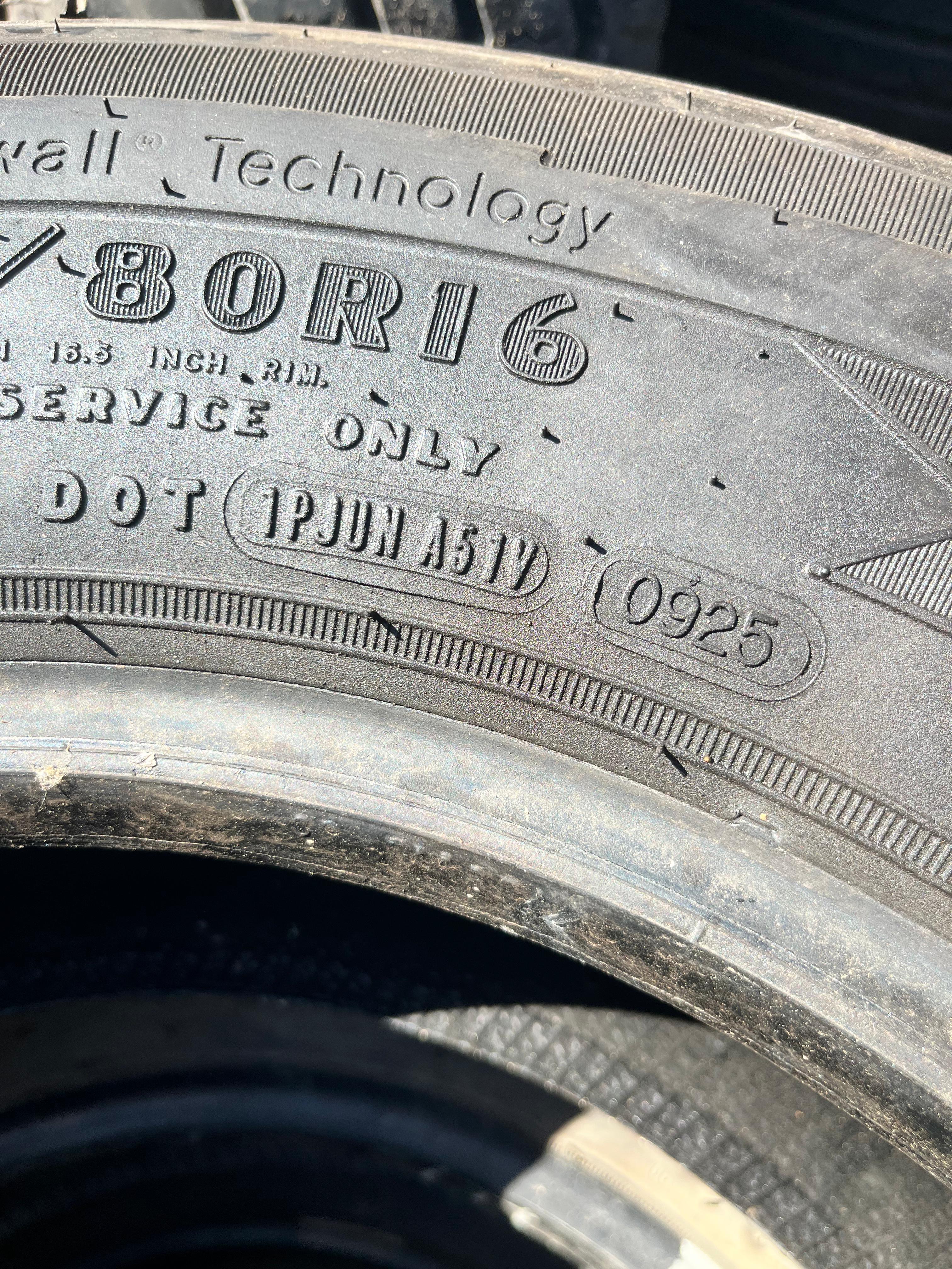 LT235/80R16 Single (1 Used Tire) Goodyear Endurance