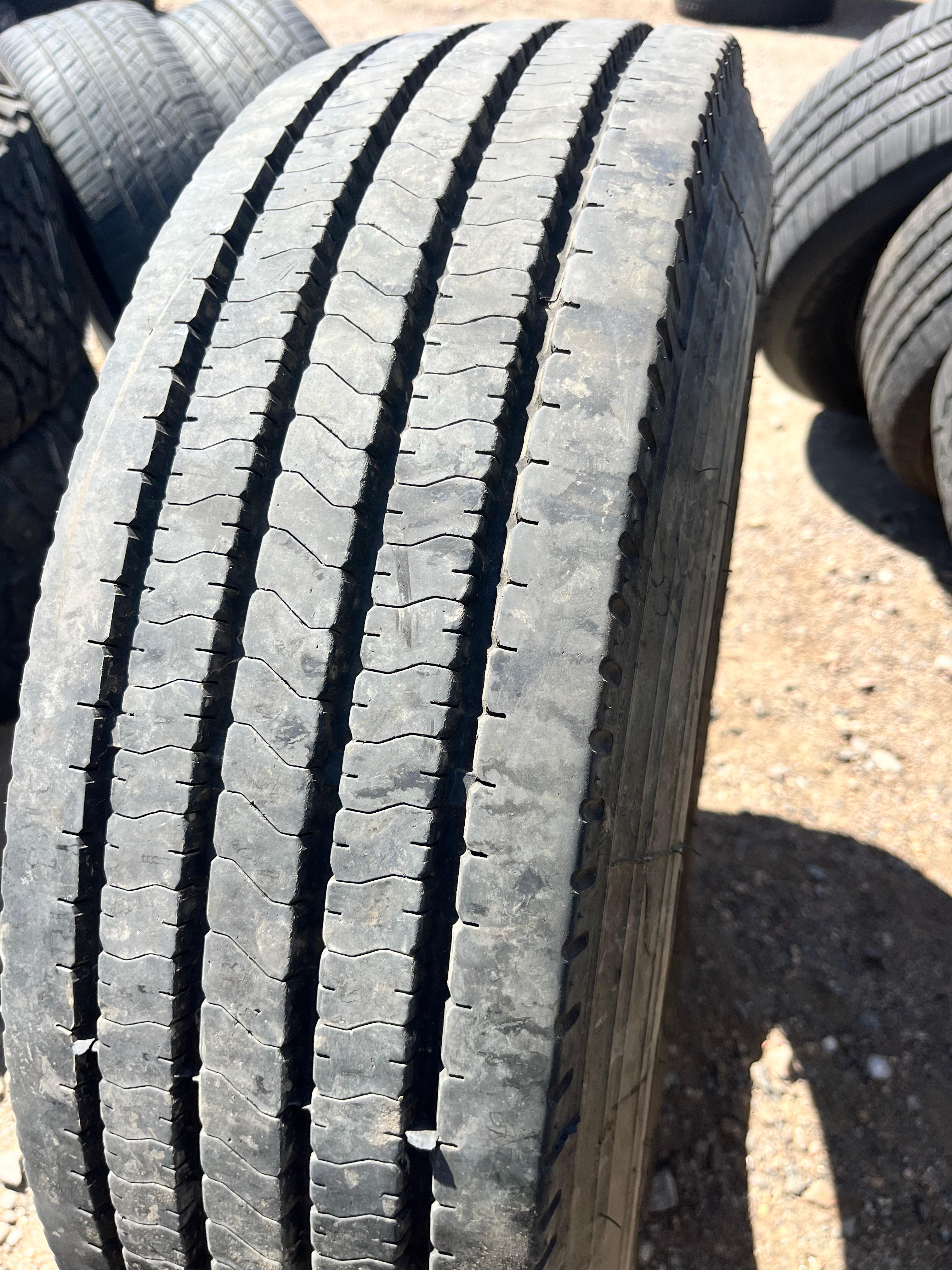 ST235/85R16 Single (1 Used Tire) GeoStar G574