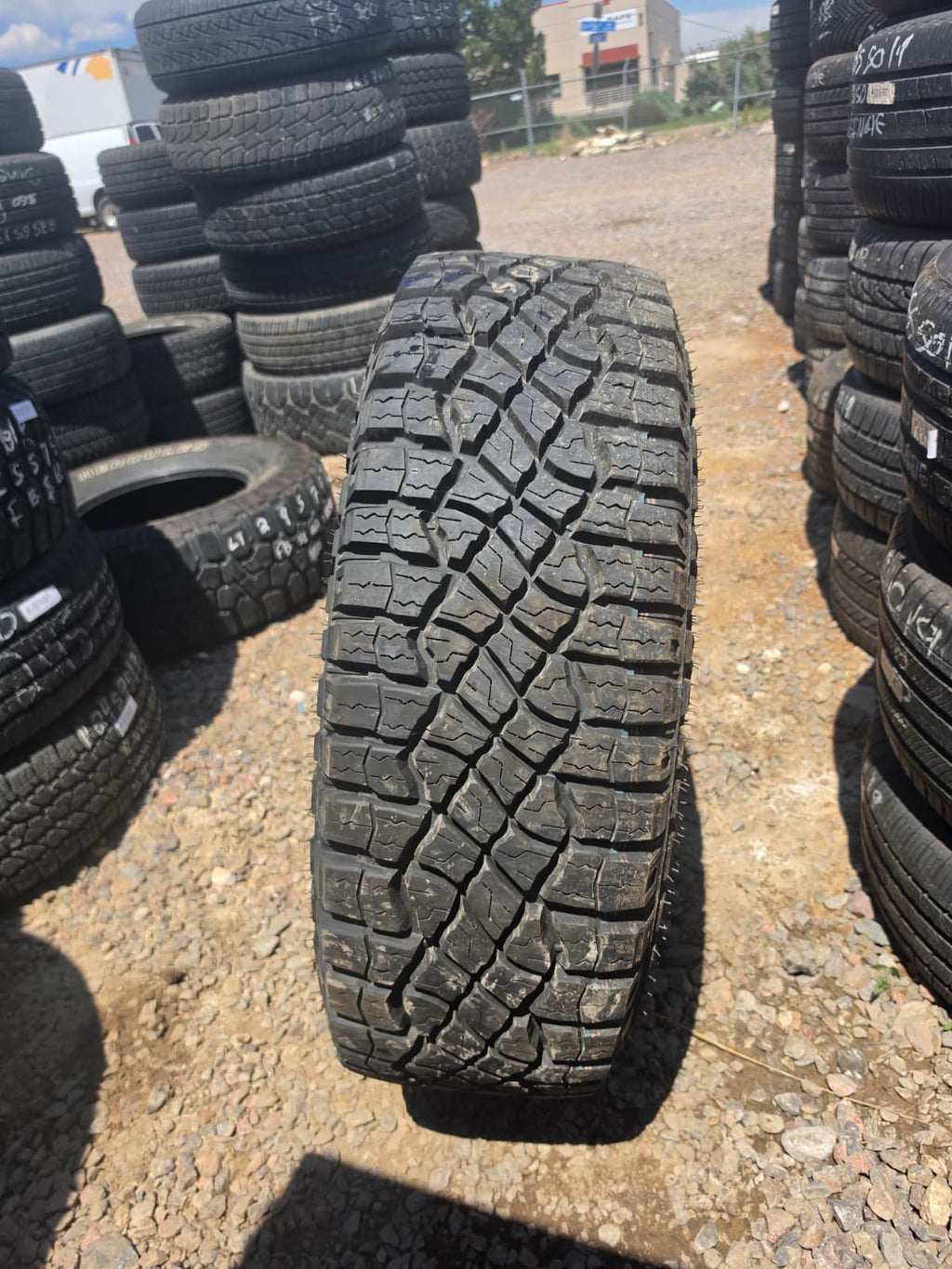 LT315/70R17 Single (1 Used Tire) Goodyear Wrangler Territory