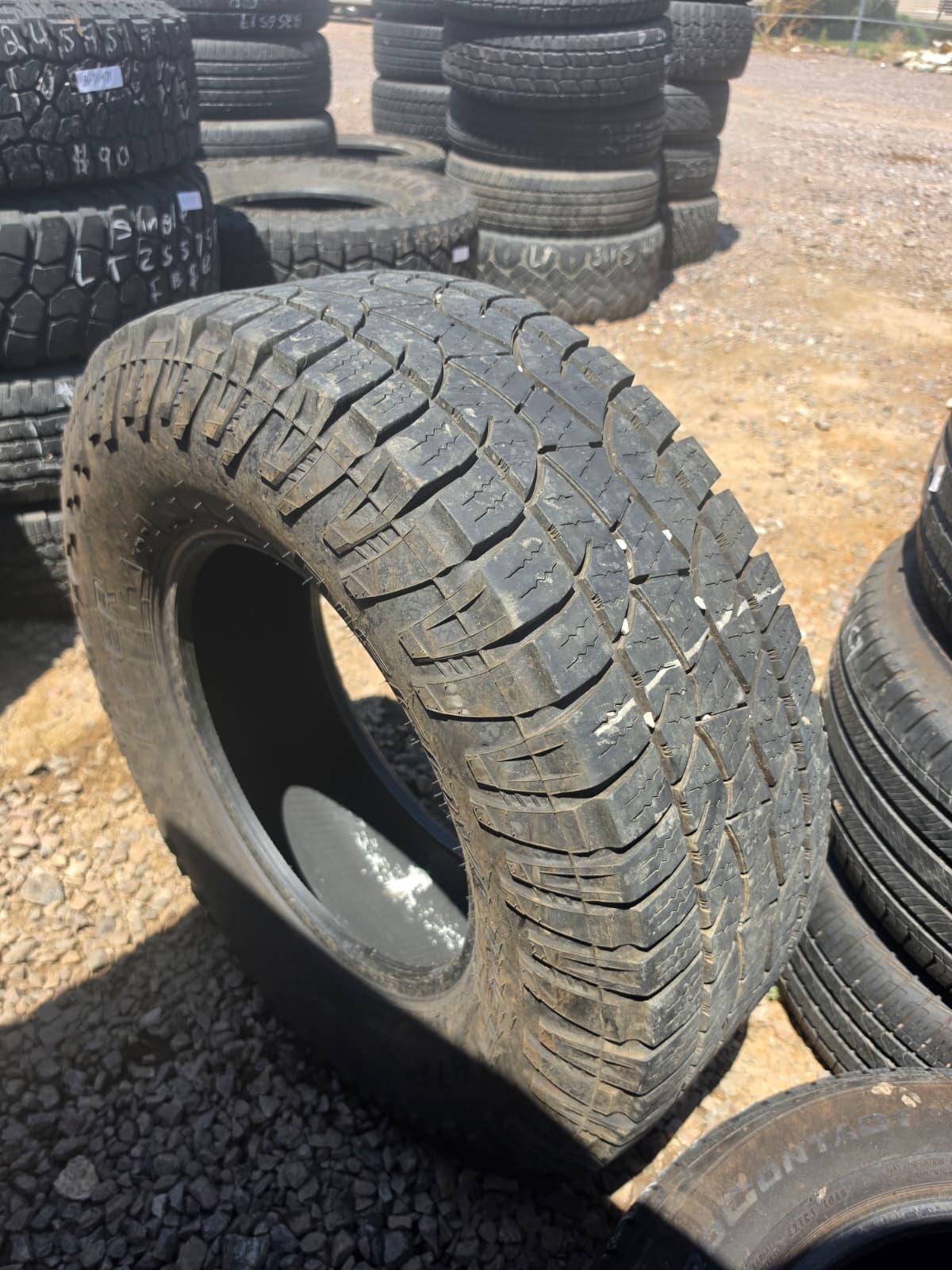 LT285/70R17 Single (1 Used Tire) Cooper Discoverer ATP