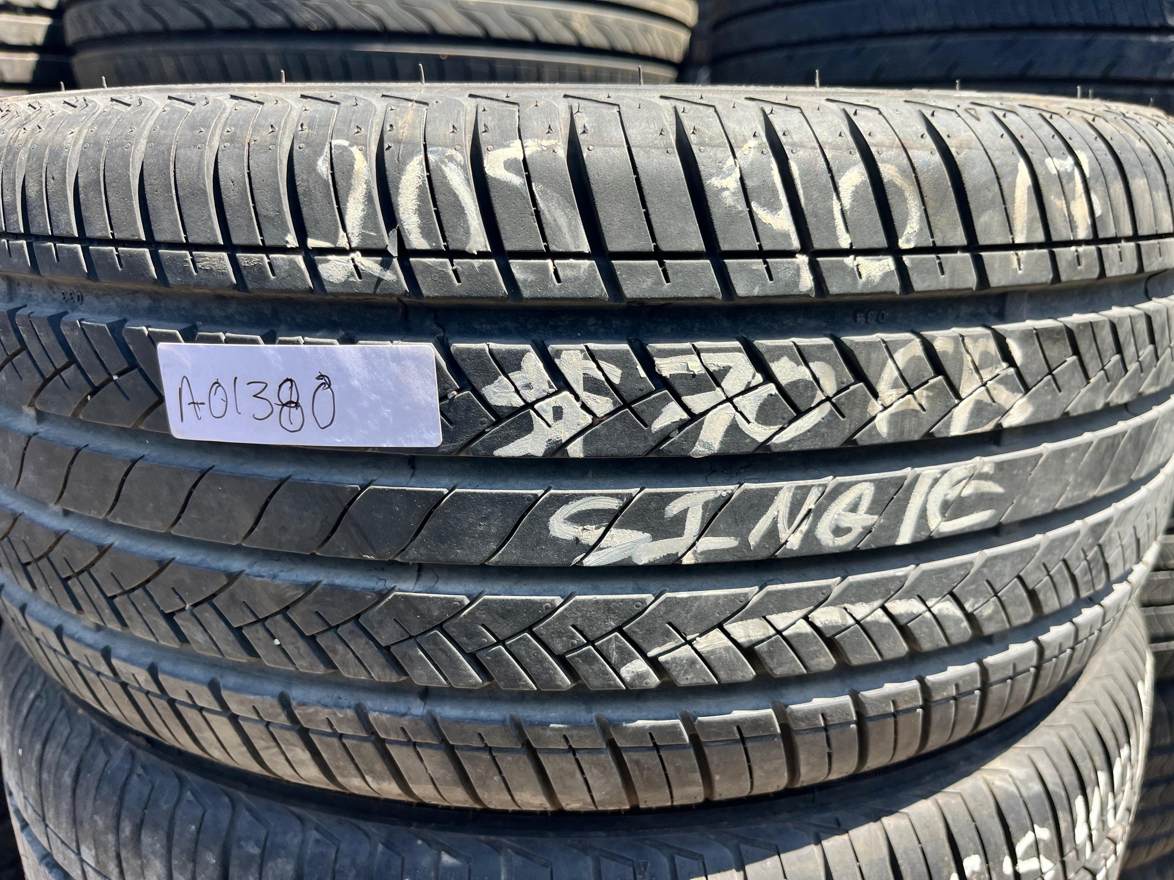 205/40ZR18 Single (1 Used Tire) WestLake SA-07