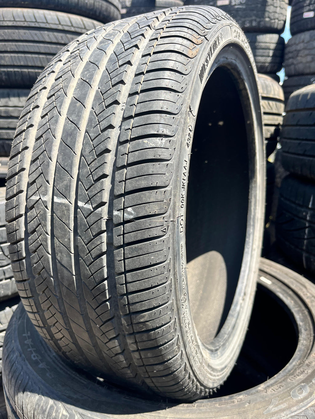 205/40ZR18 Single (1 Used Tire) WestLake SA-07