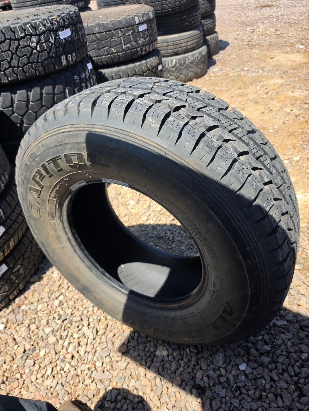 LT285/70R17 Single (1 Used Tire) Capitol All-Terrain