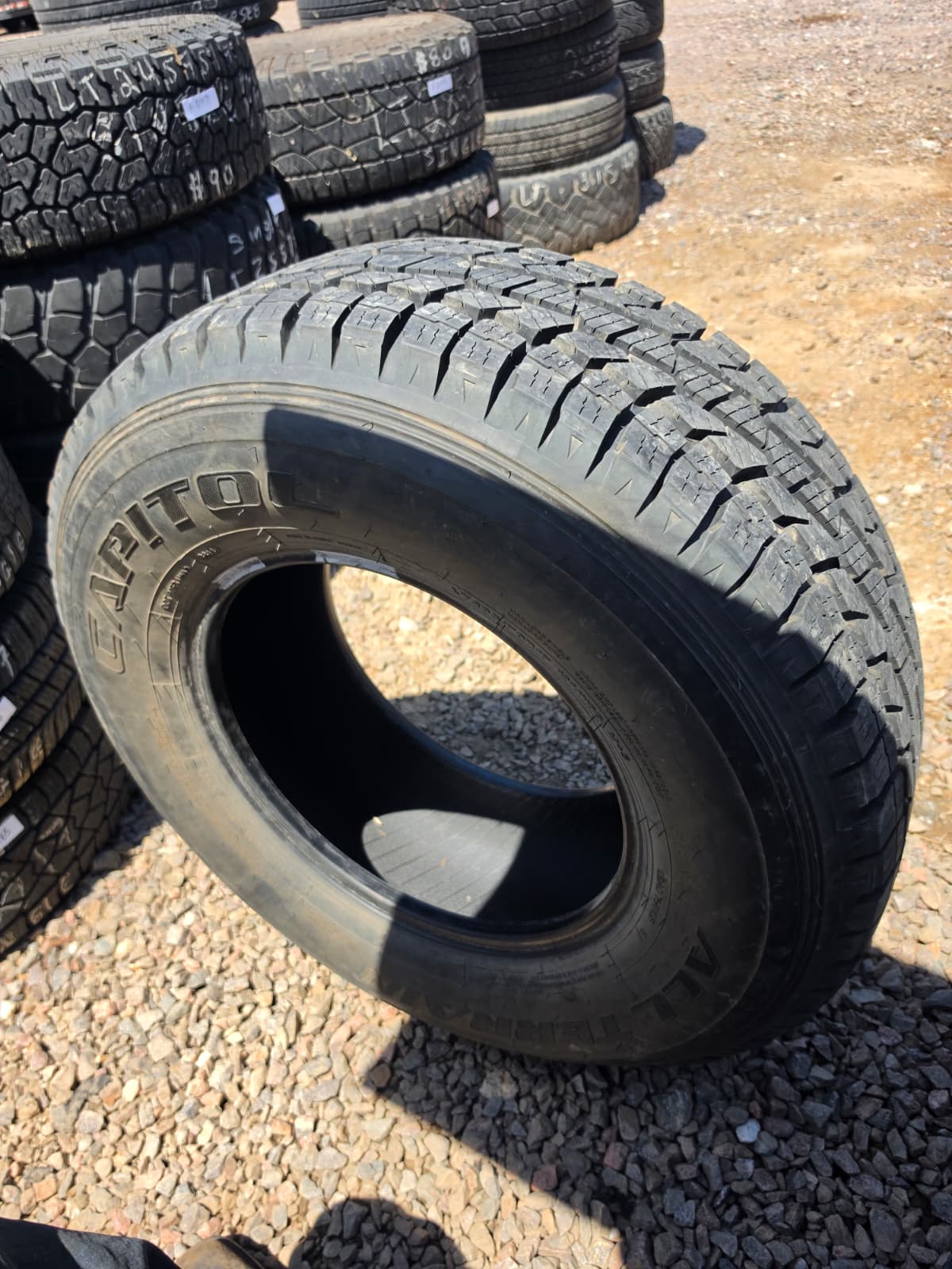 LT285/70R17 Single (1 Used Tire) Capitol All-Terrain