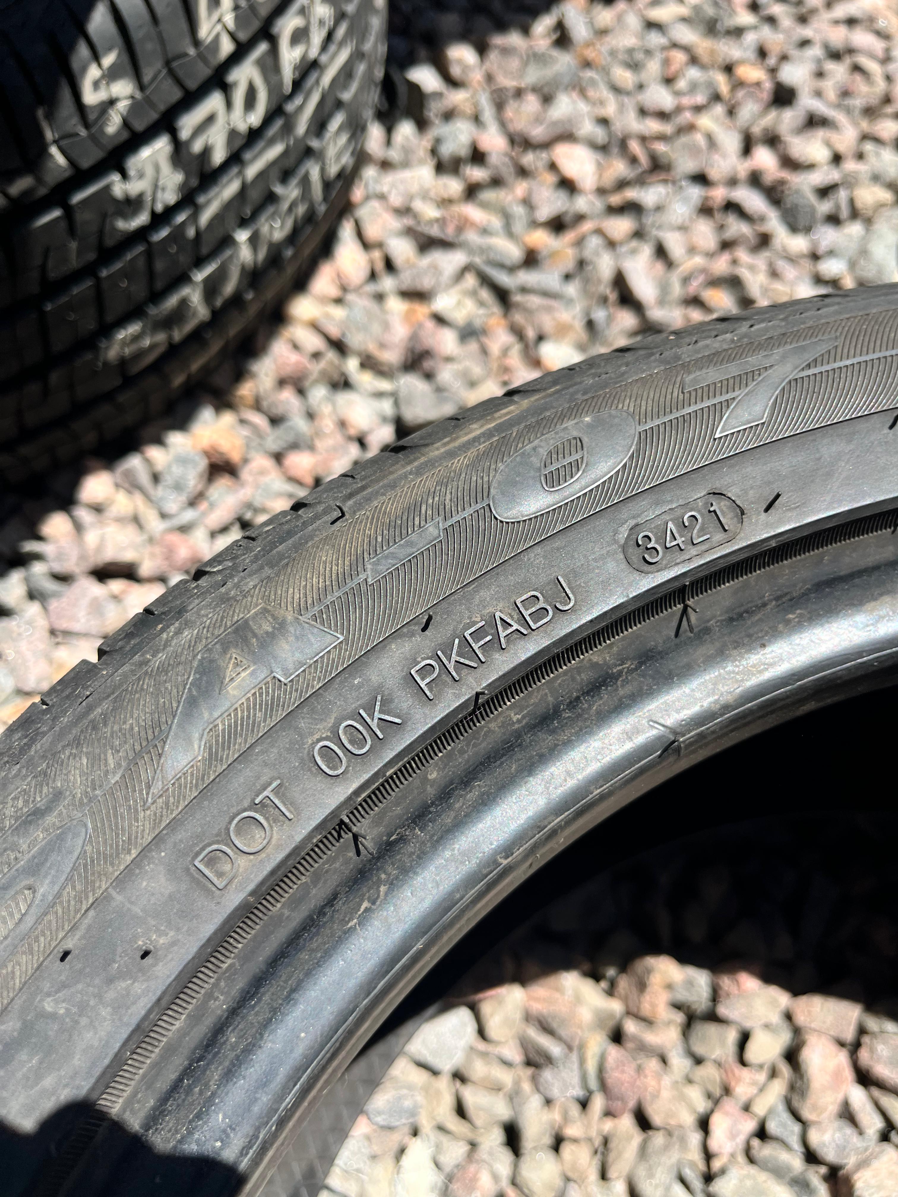 255/40ZR18 Single (1 Used Tire) WestLake SA-07