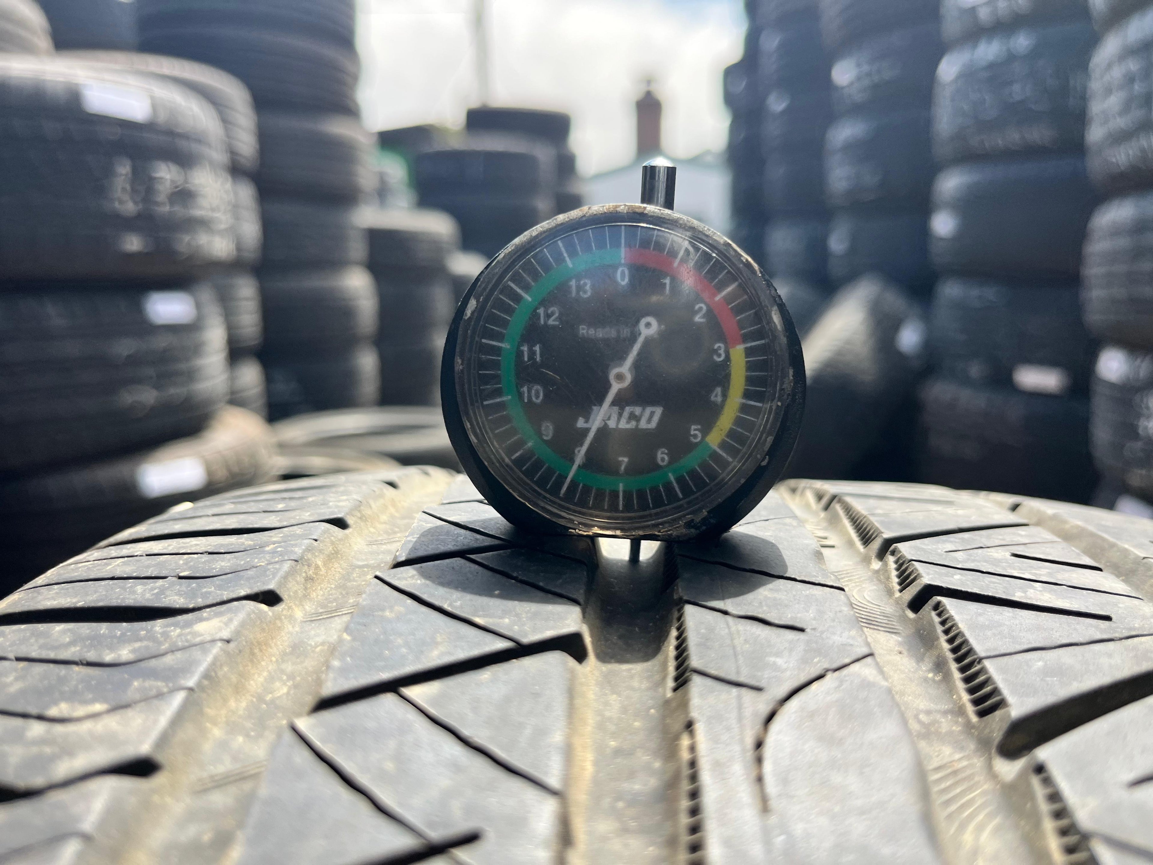 245/40R18 Single (1 Used Tire) Cooper Zeon RS3-G1