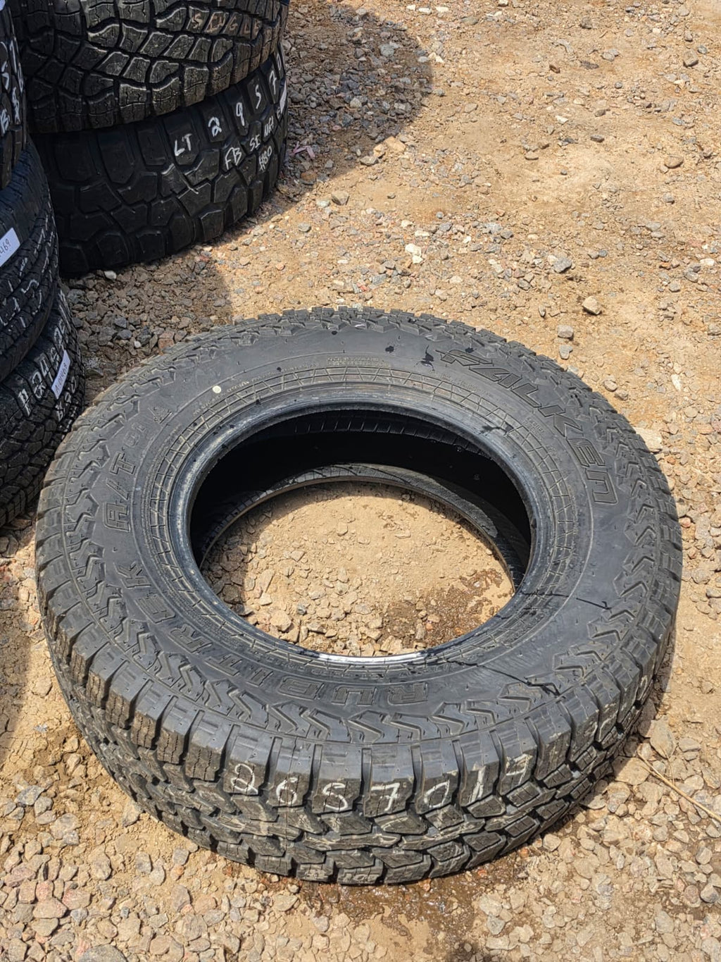 265/70R17 Single (1 Used Tire) Falken Wild Peak AT