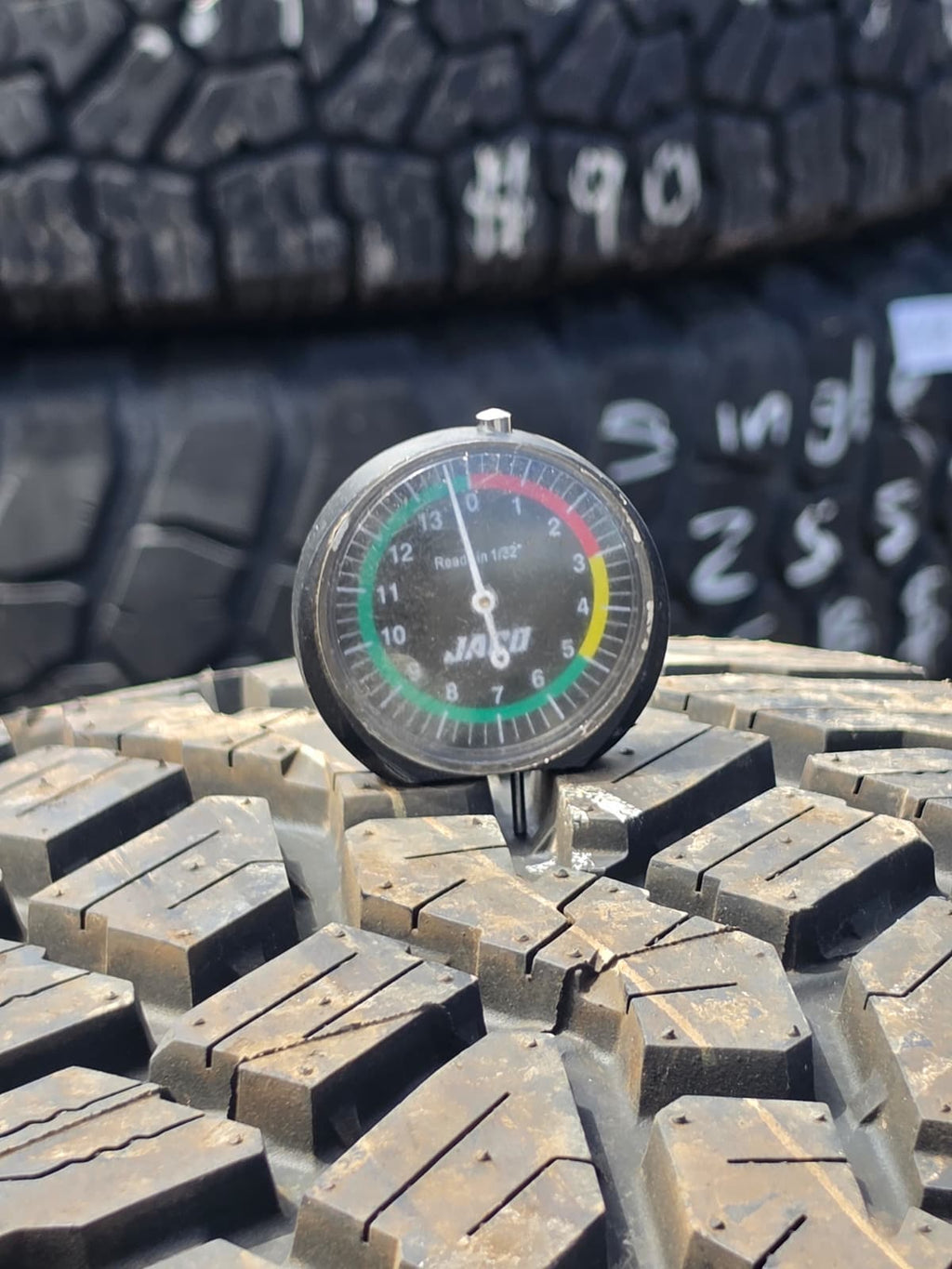 265/70R17 Single (1 Used Tire) Falken Wild Peak AT