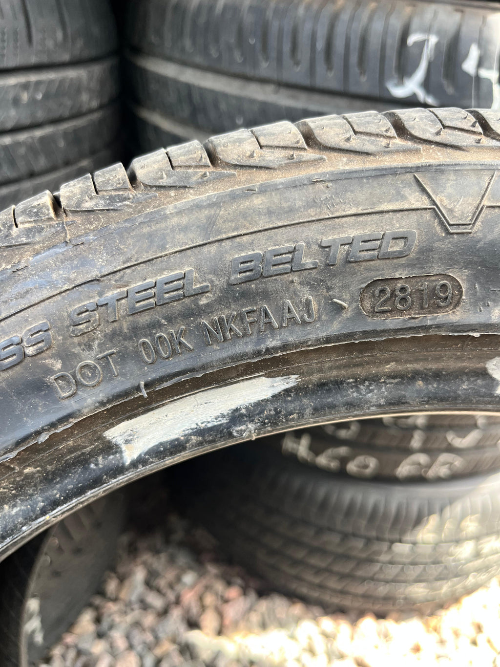 245/40ZR17 Single (1 Used Tire) WestLake SA—07