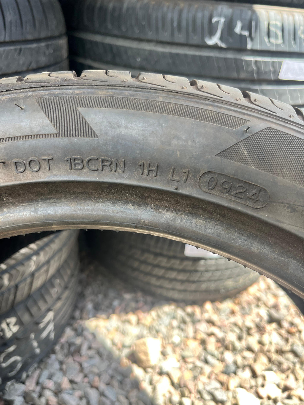 215/45ZR17 Pair (2 Used Tires) Laufenn S. FIT