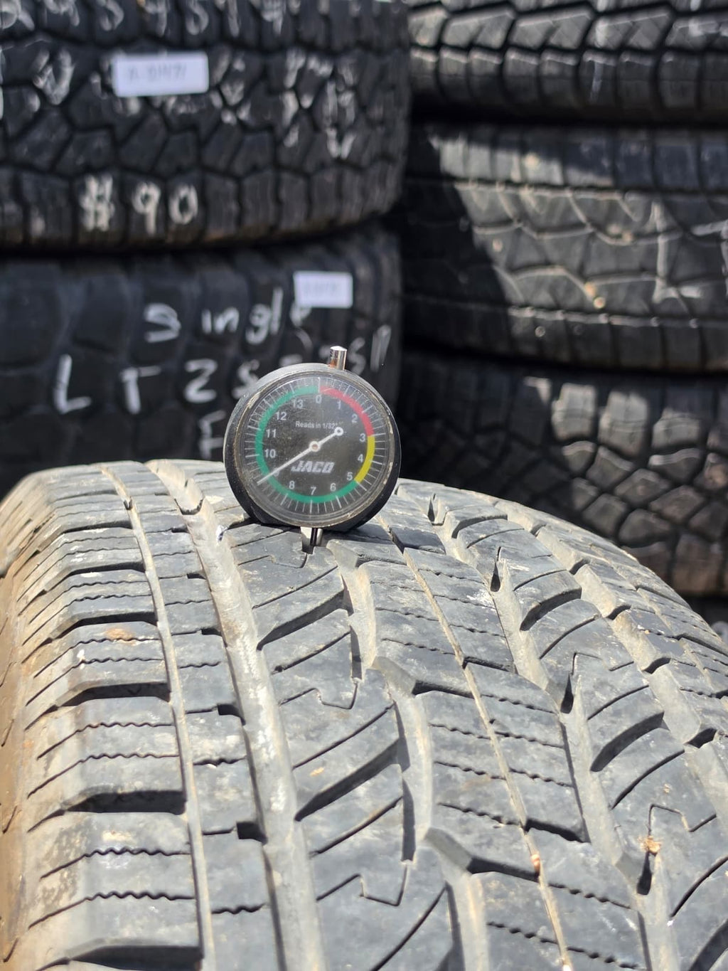 255/70R17 Single (1 Used Tire) General Grabber HTS