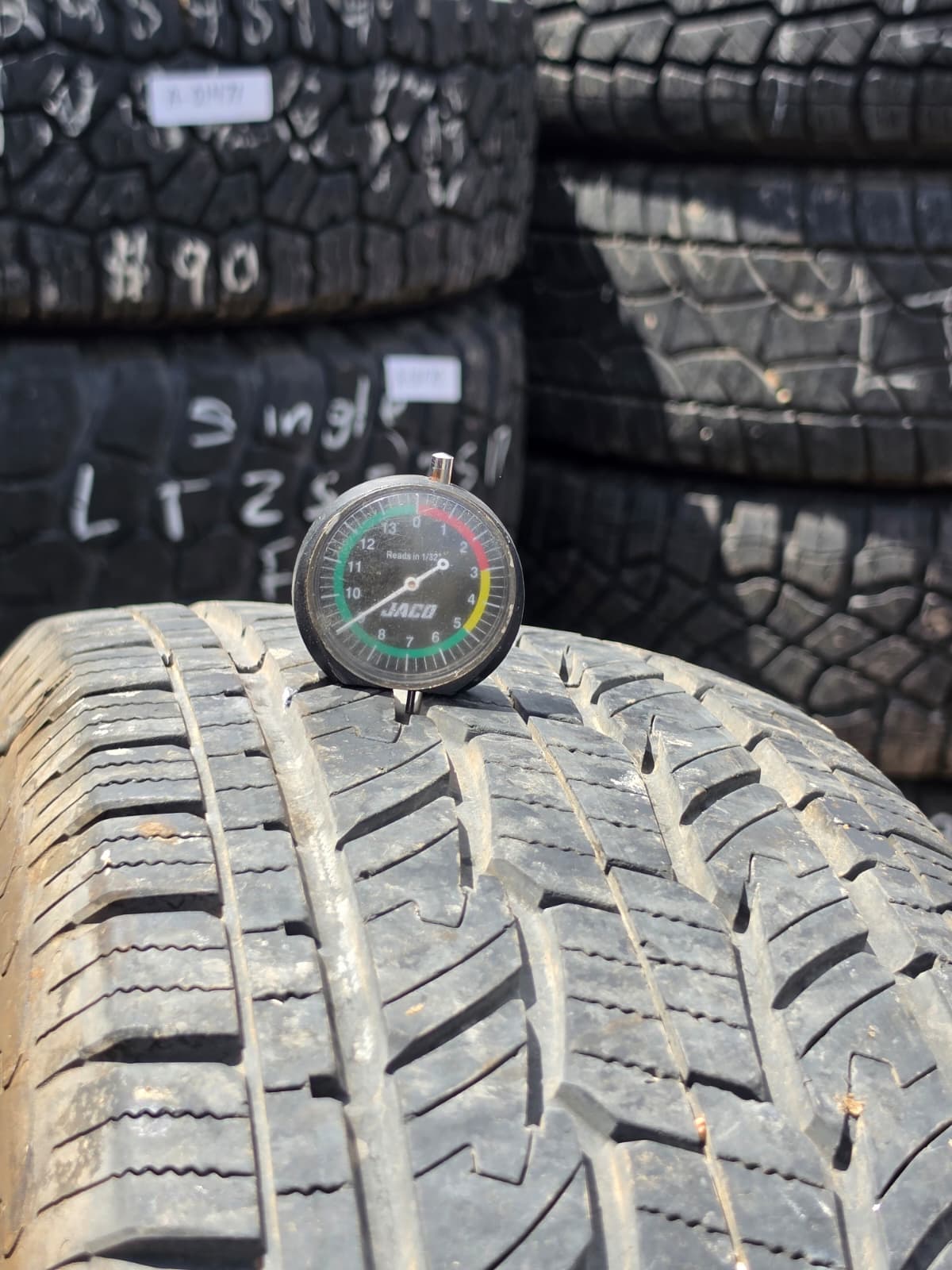 255/70R17 Single (1 Used Tire) General Grabber HTS