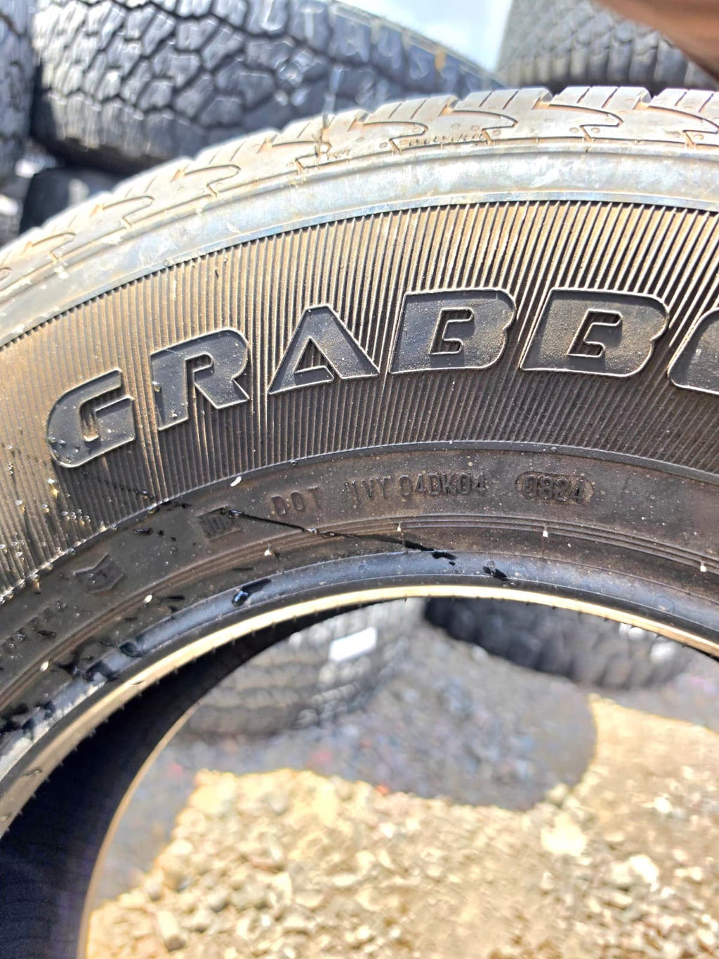 255/70R17 Single (1 Used Tire) General Grabber HTS