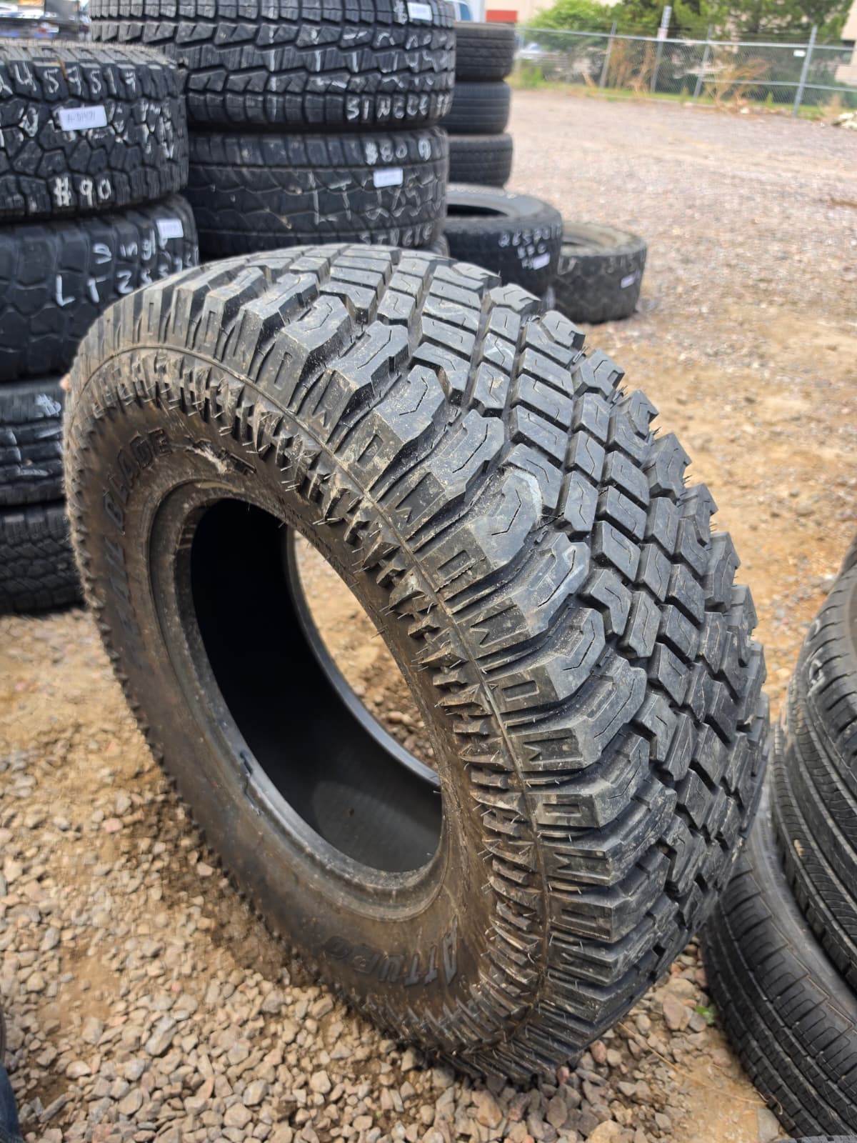 LT295/70R17 Single (1 Used Tire) Atturo Trail Blade XT