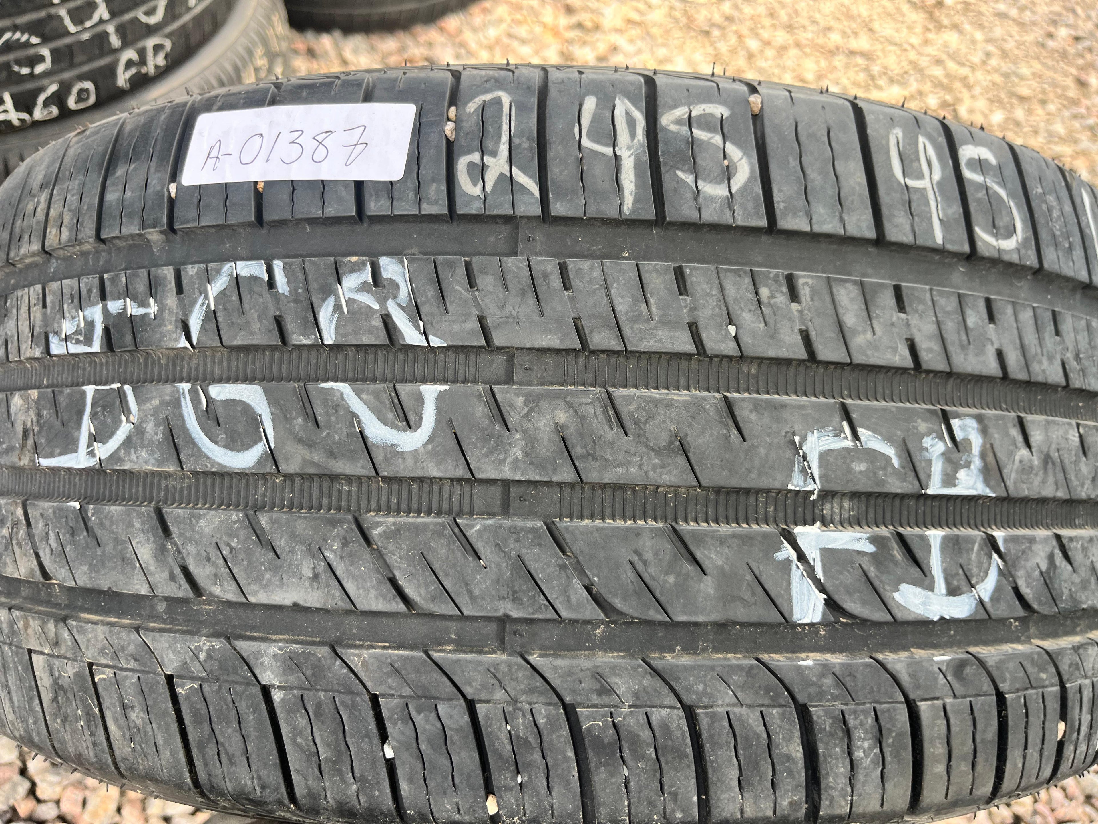 245/45ZR17 Single (1 Used Tire) Hercules Raptis R-T5