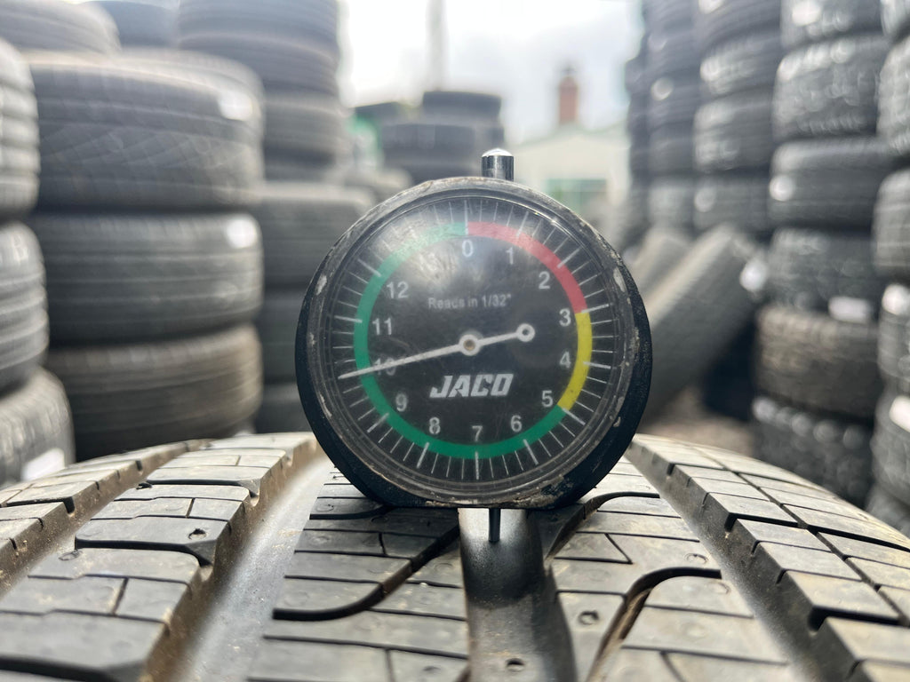 205/45R17 Single (1 Used Tire) Pirelli Cinturato P7