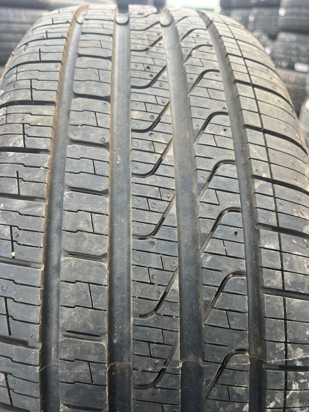 205/45R17 Single (1 Used Tire) Pirelli Cinturato P7
