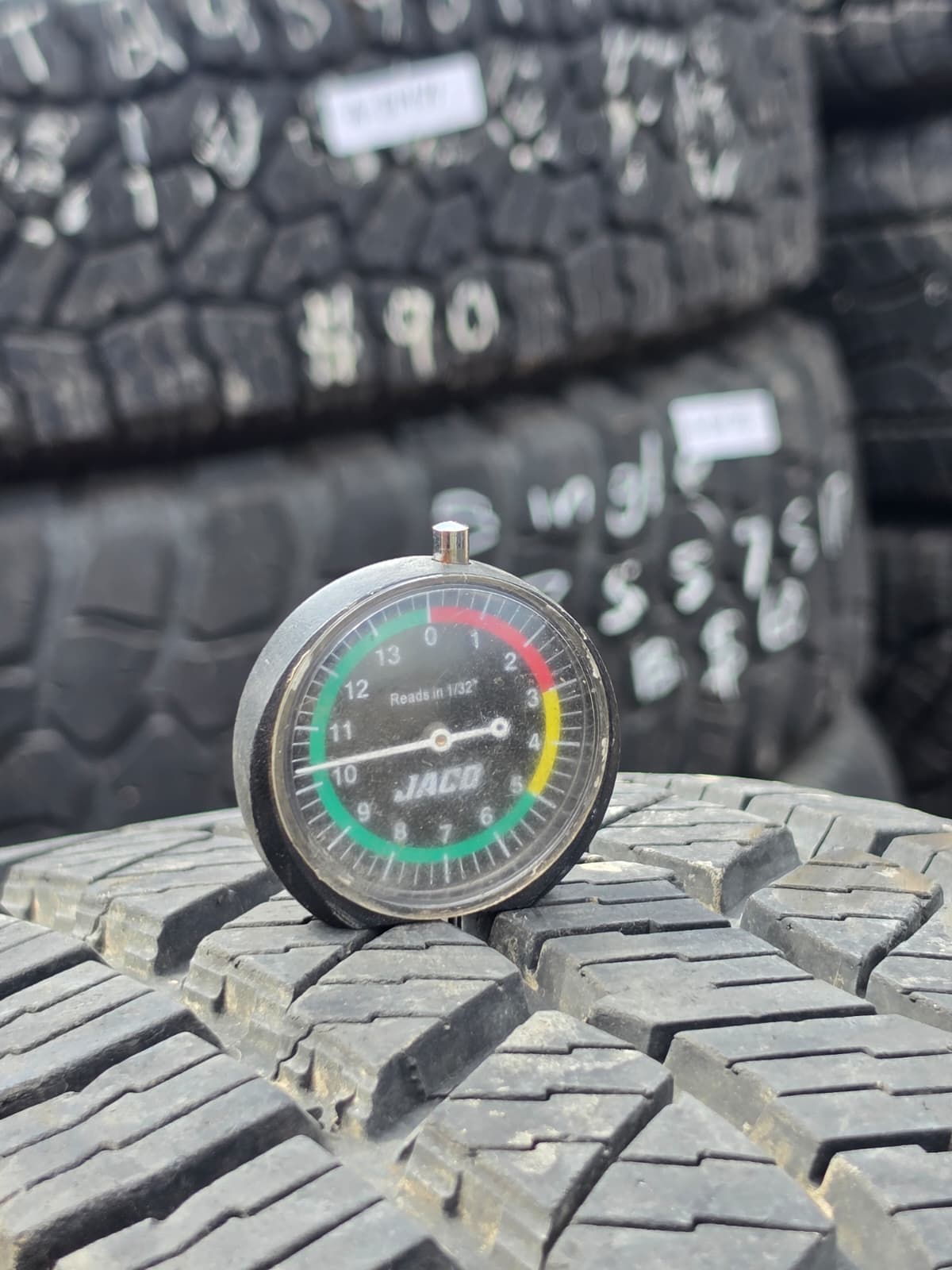 245/70R17 Single (1 Used Tire) Laufenn X Fit AT