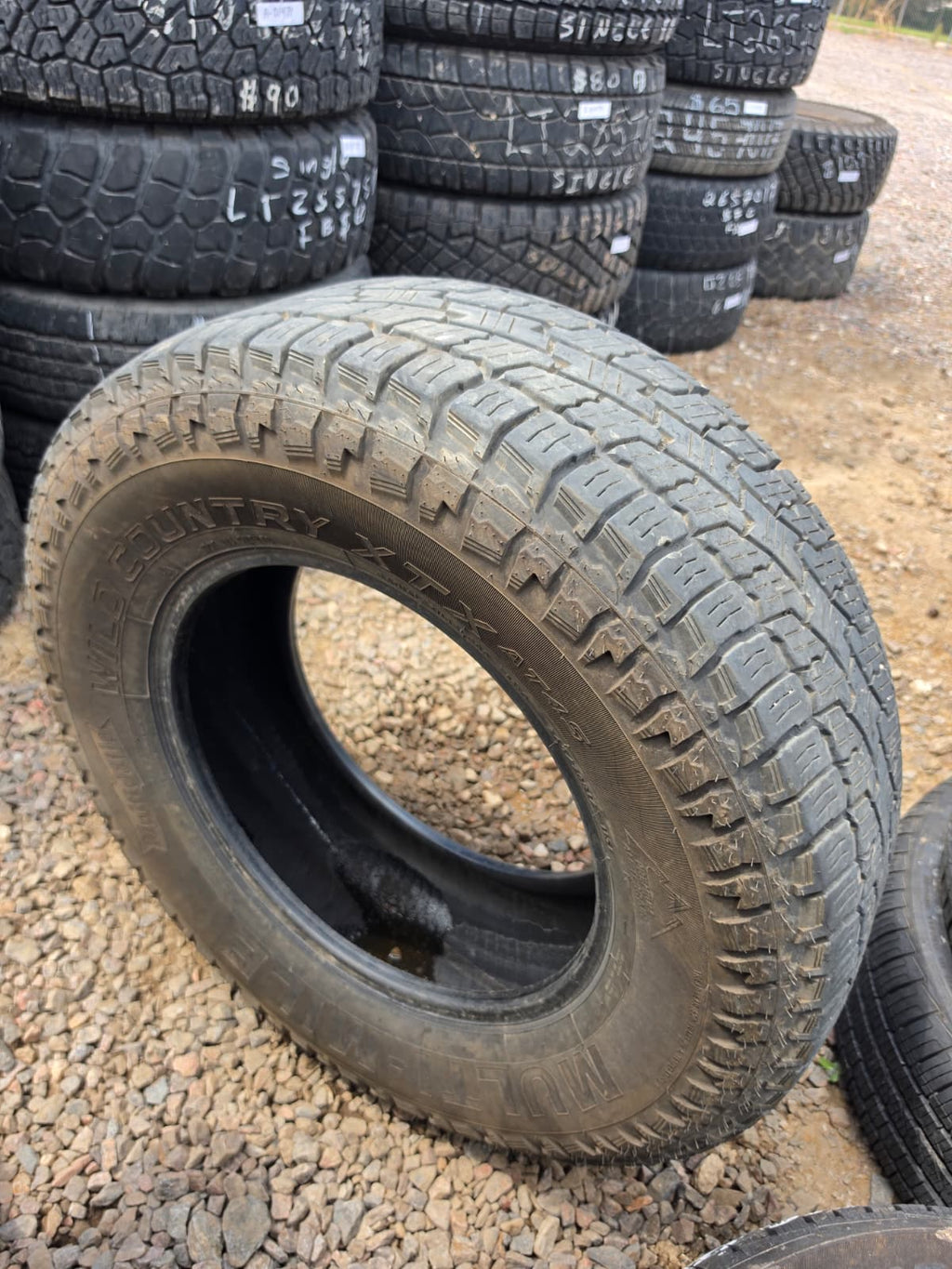265/70R17 Single (1 Used Tire) Muli-Mile Wild Country XTX