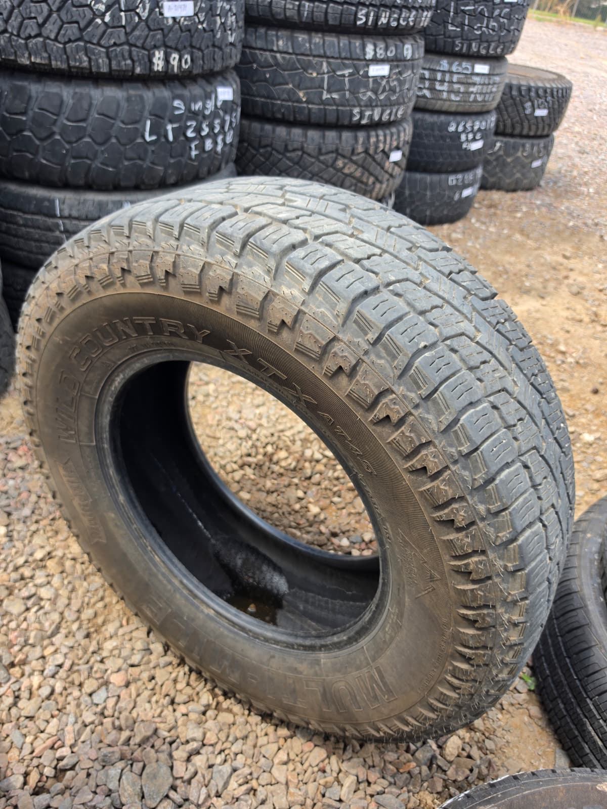 265/70R17 Single (1 Used Tire) Muli-Mile Wild Country XTX