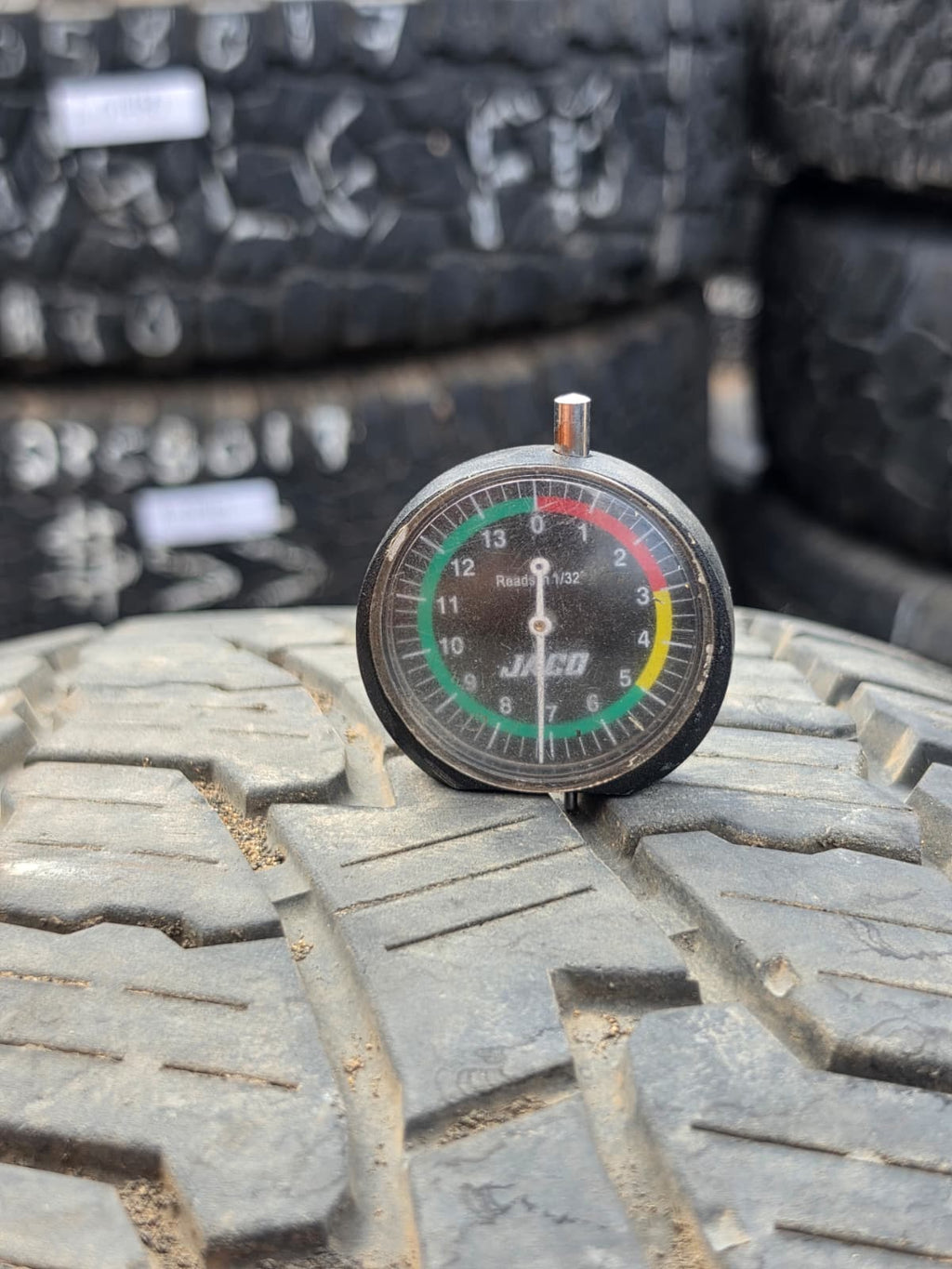 265/70R17 Single (1 Used Tire) Muli-Mile Wild Country XTX