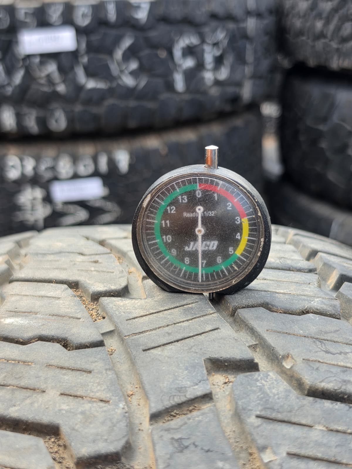 265/70R17 Single (1 Used Tire) Muli-Mile Wild Country XTX