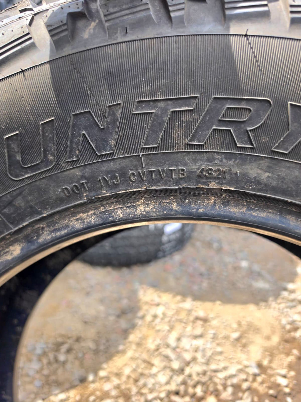 265/70R17 Single (1 Used Tire) Muli-Mile Wild Country XTX