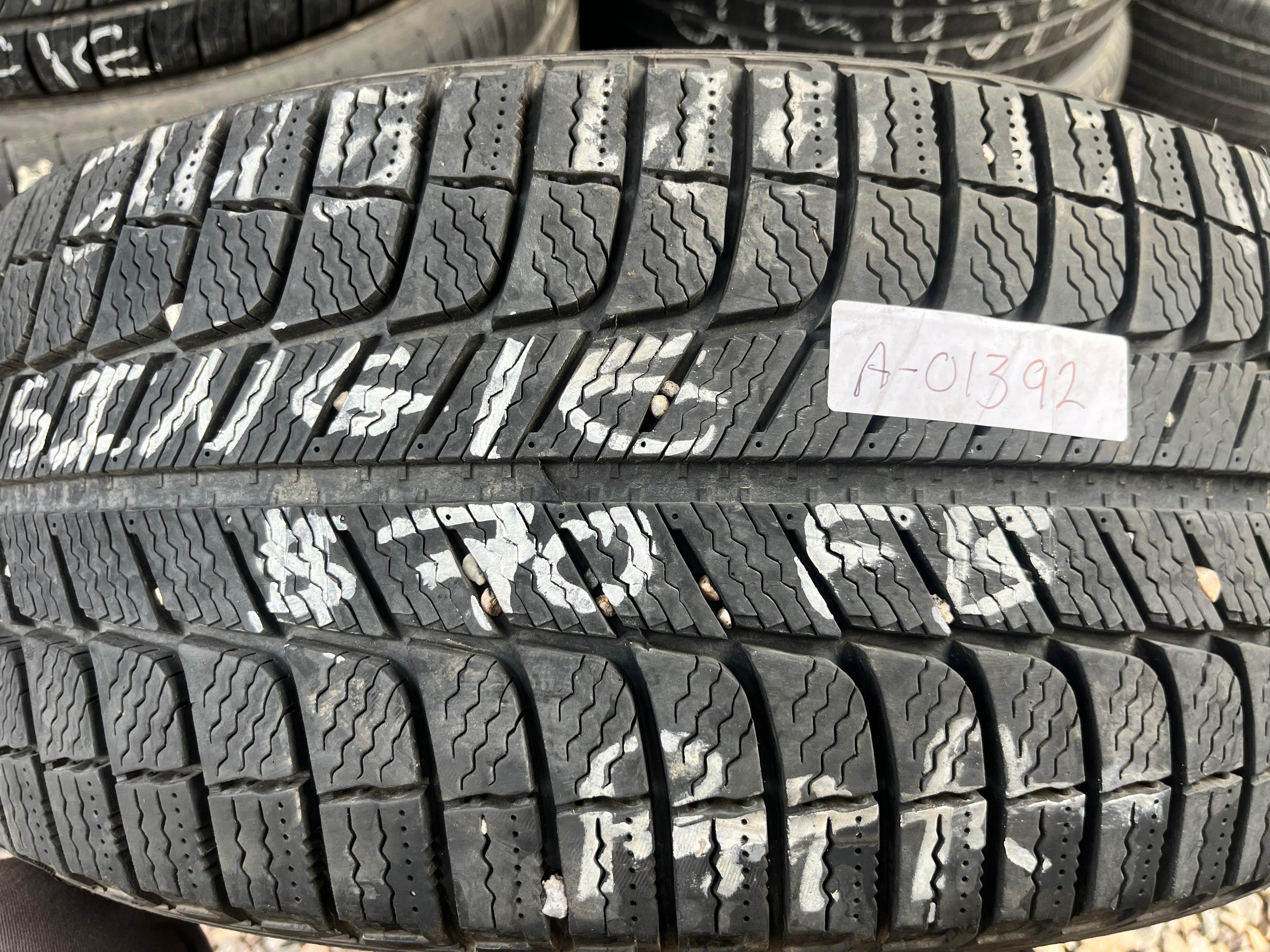 245/45R17 Single (1 Used Tire) Michelin X-Ice