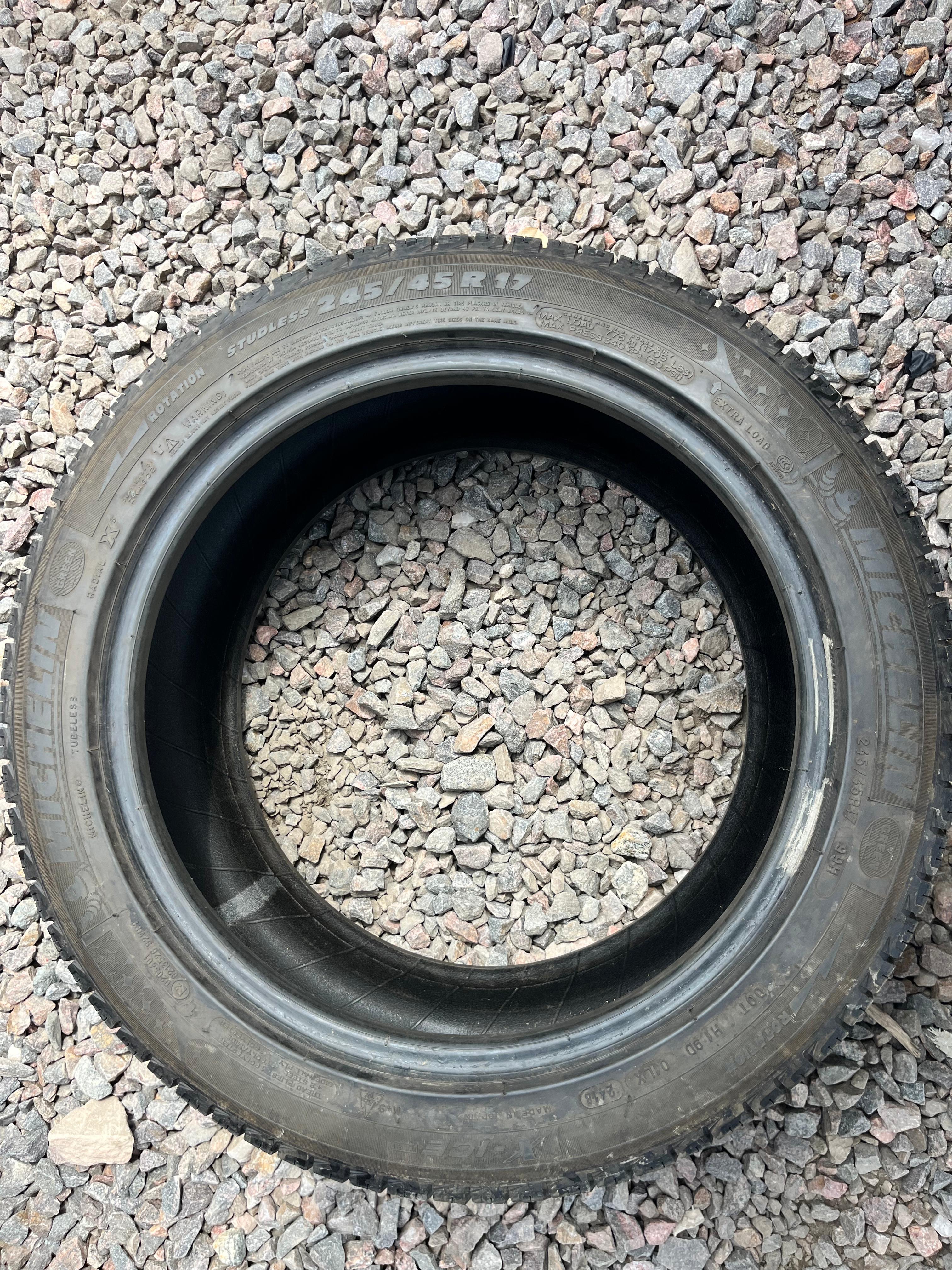 245/45R17 Single (1 Used Tire) Michelin X-Ice