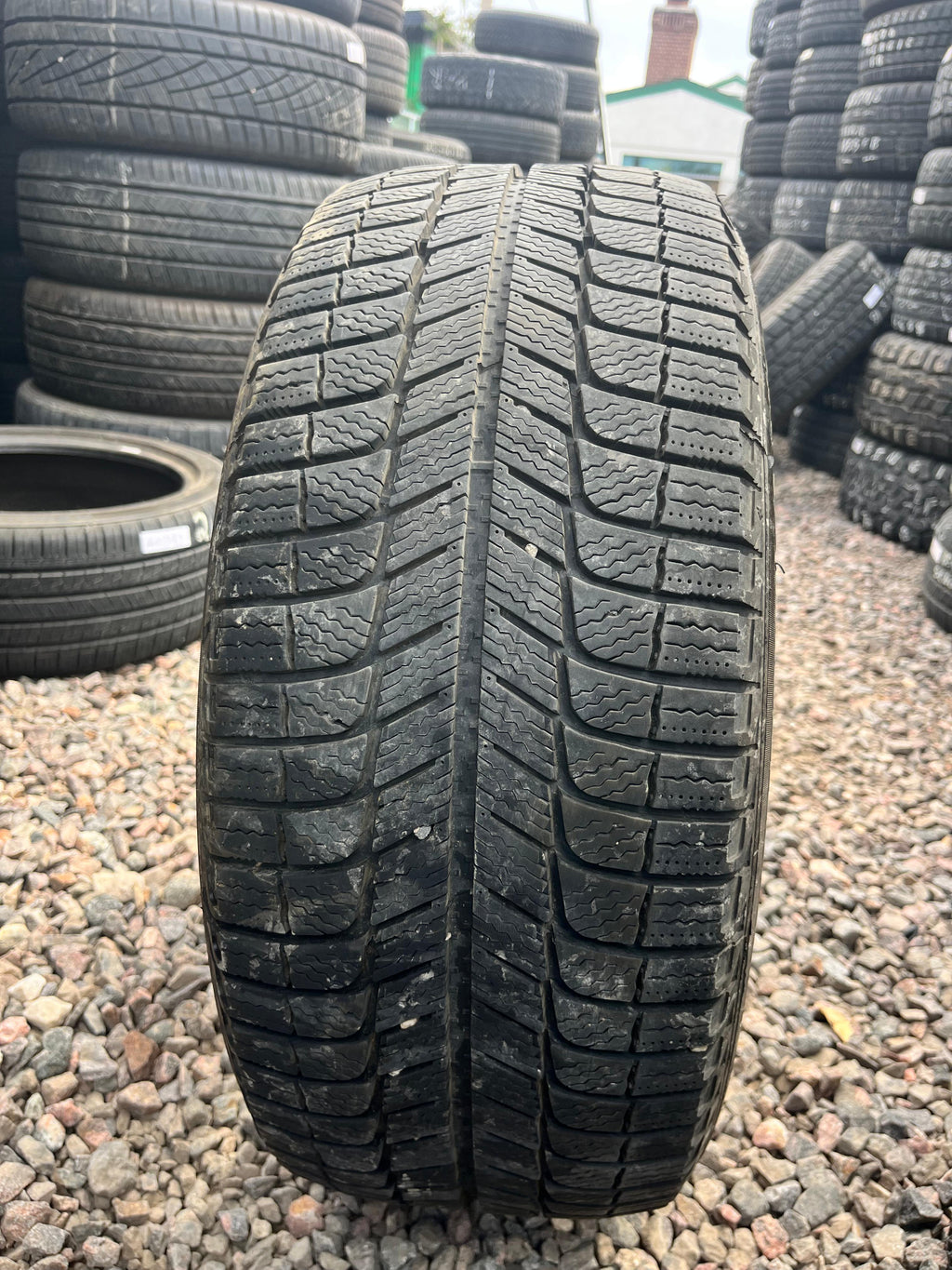 245/45R17 Single (1 Used Tire) Michelin X-Ice