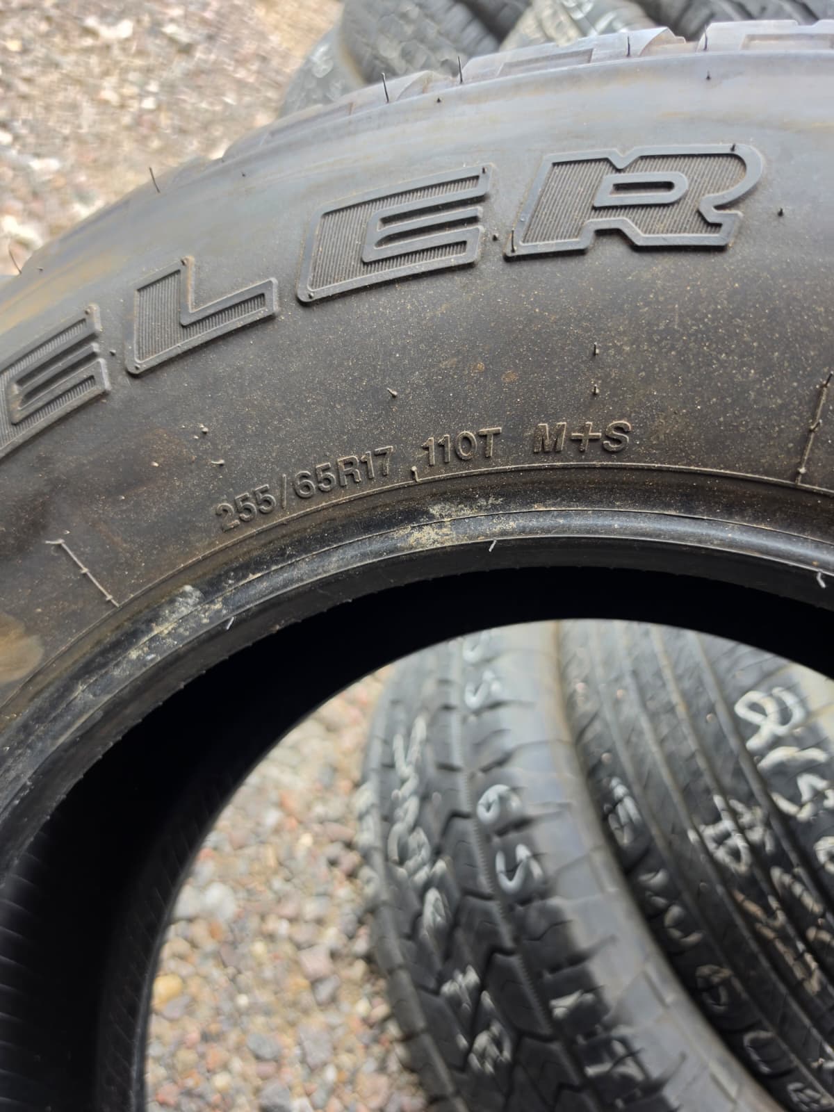 255/65R17 Single (1 Used Tire) Bridgestone Dueler AT