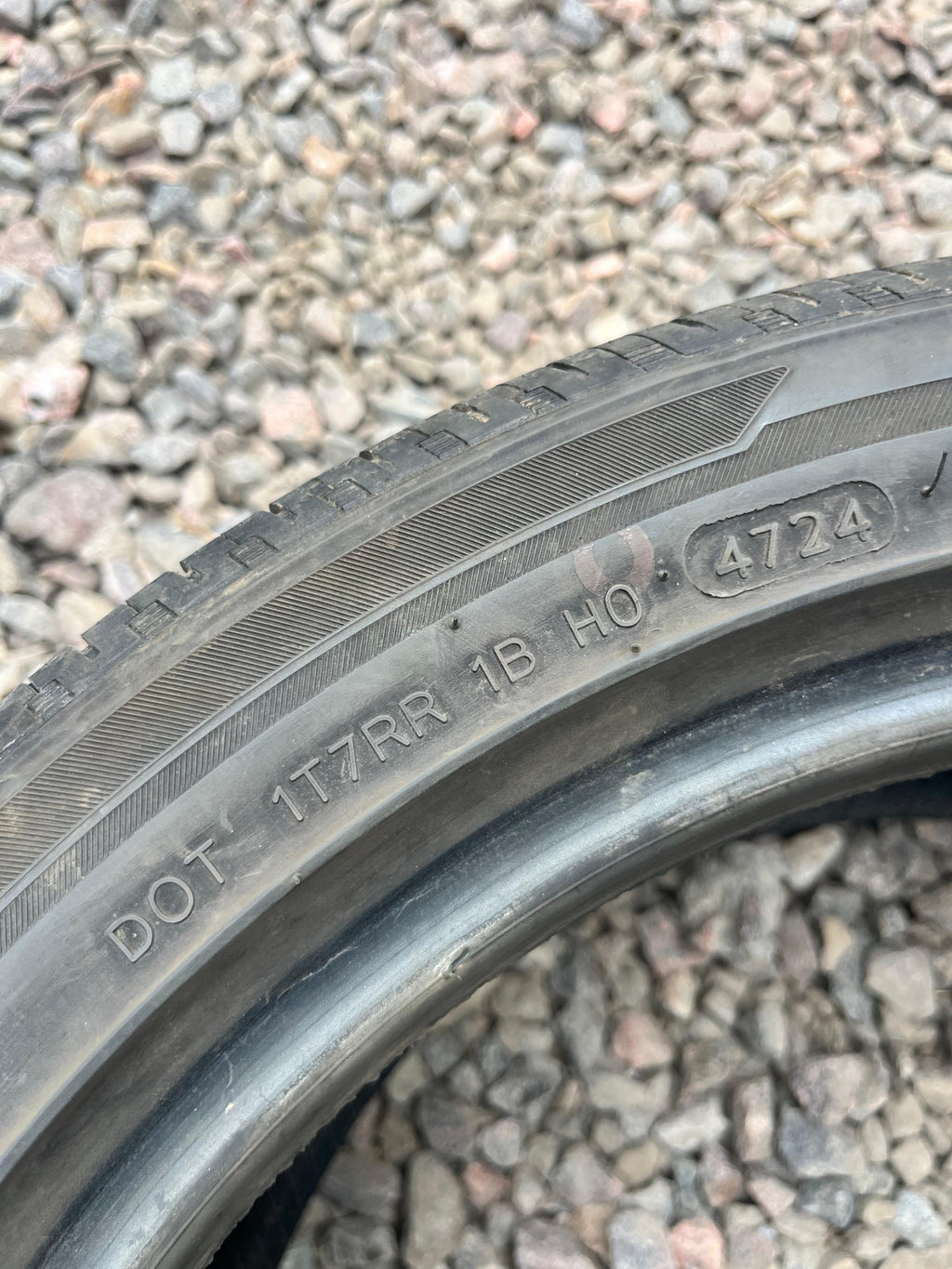 225/45R17 Single (1 Used Tire) Hankook Kinergy