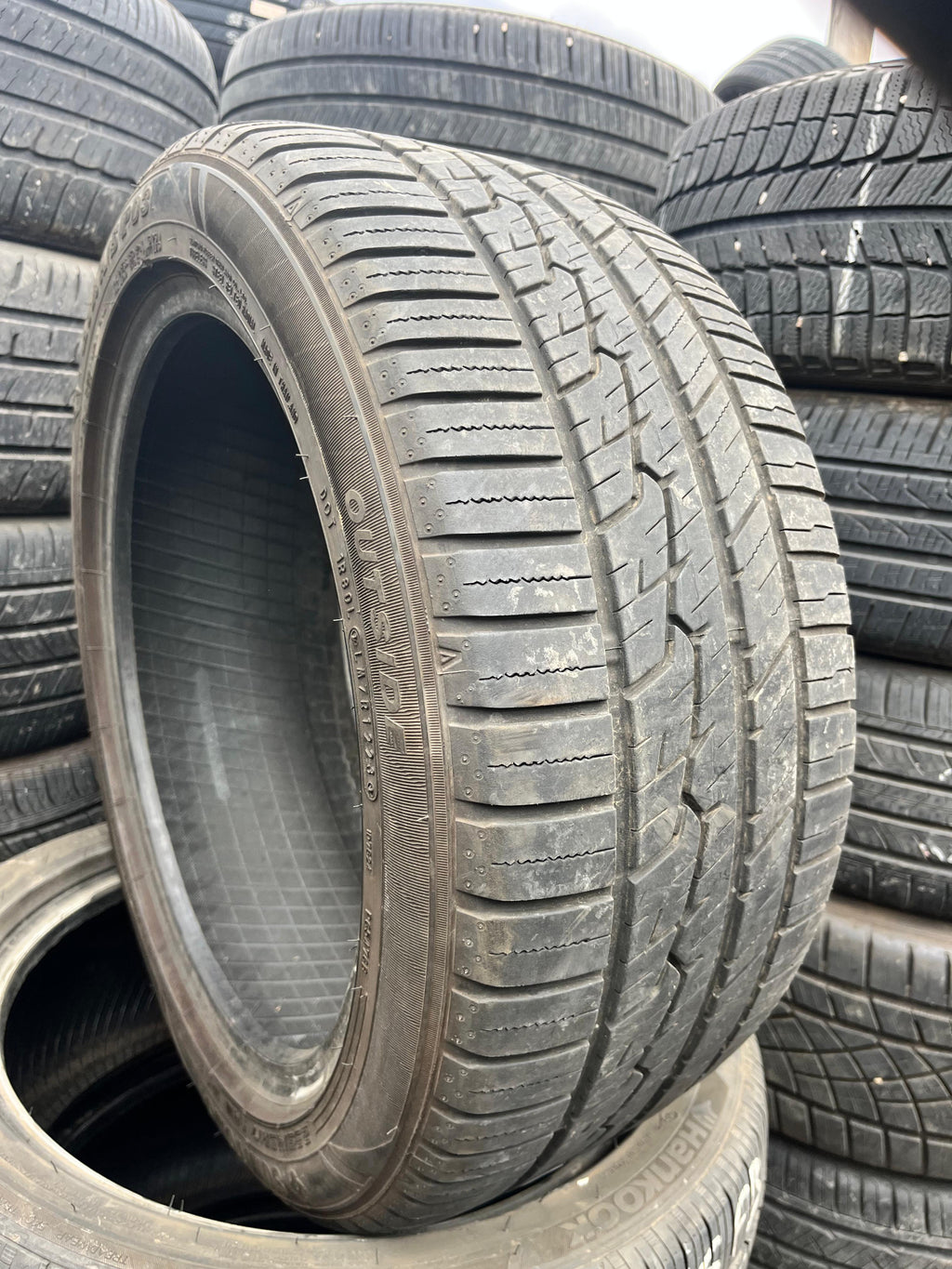235/45R17 Single (1 Used Tire) Sumitomo HTR PO5