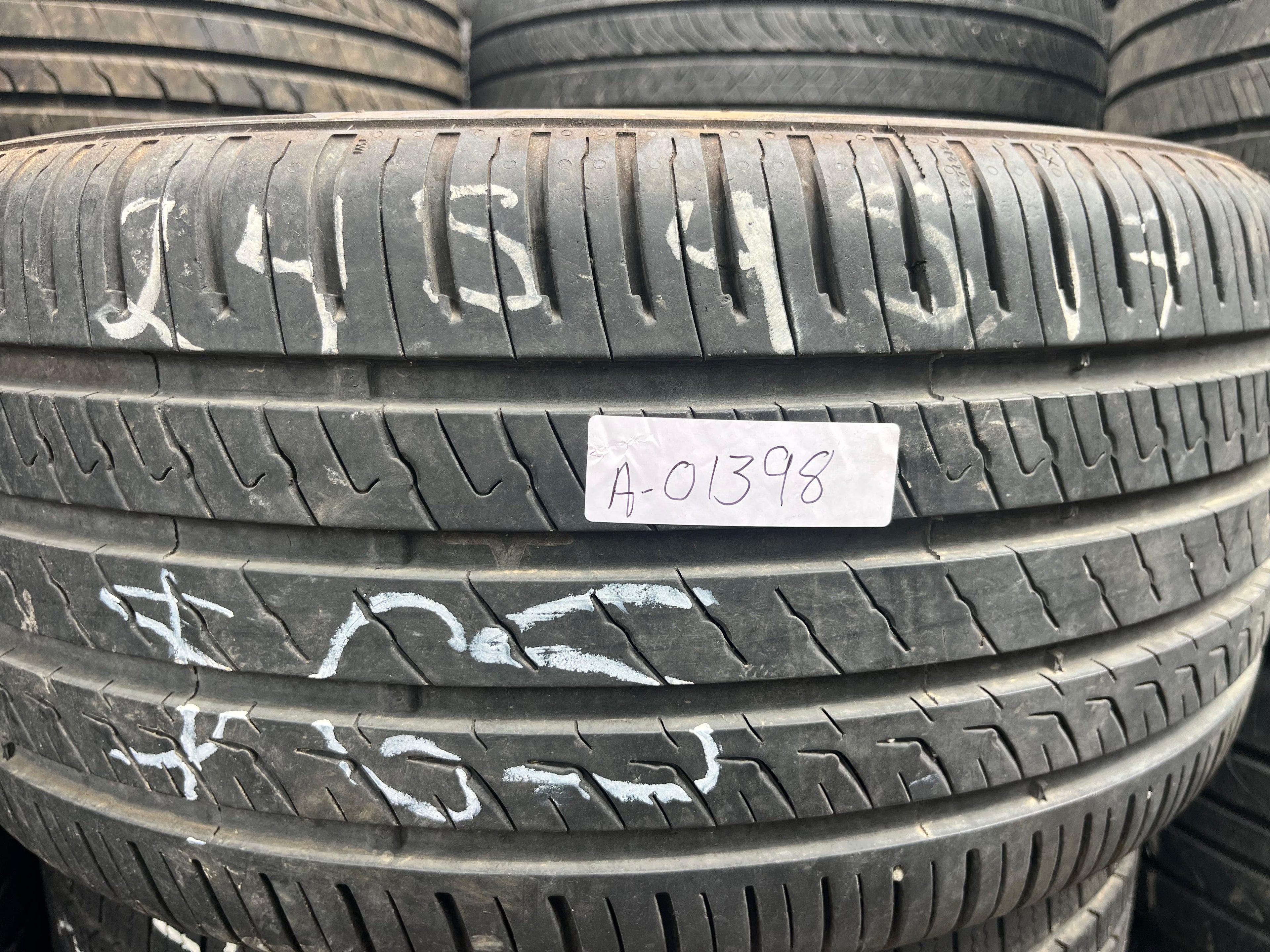 245/45R17 Single (1 Used Tire) Barum Bravuris
