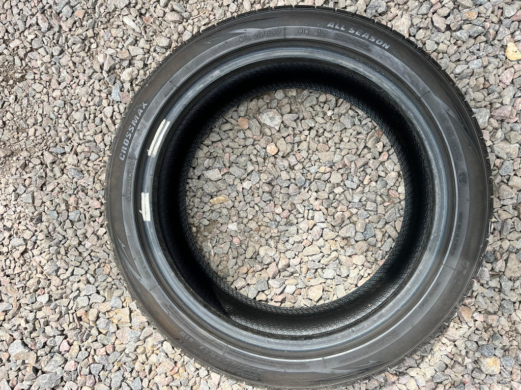 215/45ZR17 Single (1 Used Tire) Crossmax CT-1